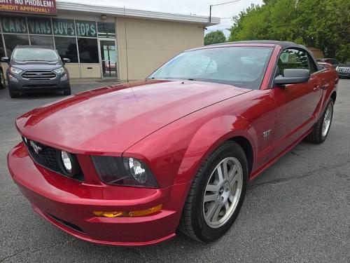 2006 Ford Mustang GT Deluxe Convertible
