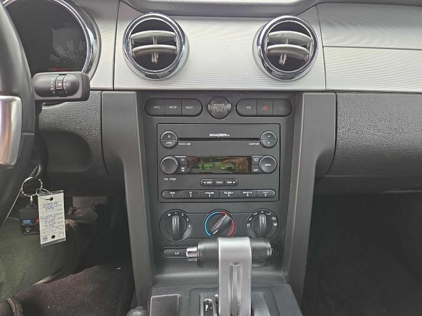 2006 RED /BLACK Ford Mustang GT Deluxe Convertible (1ZVFT85H365) with an 4.6L V8 SOHC 24V engine, Automatic transmission, located at 3304 Woodville Road, Northwood, OH, 43619, (419) 210-8019, 41.612694, -83.480743 - Your #1 Destination for Auto Loans and mdash;No Matter Your Credit!At our dealership, we believe everyone deserves the opportunity to drive their dream car and mdash;whether you have good credit, bad credit, or no credit at all. With a wide selection of hundreds of cars, trucks, and SUVs, you'll fin - Photo#18