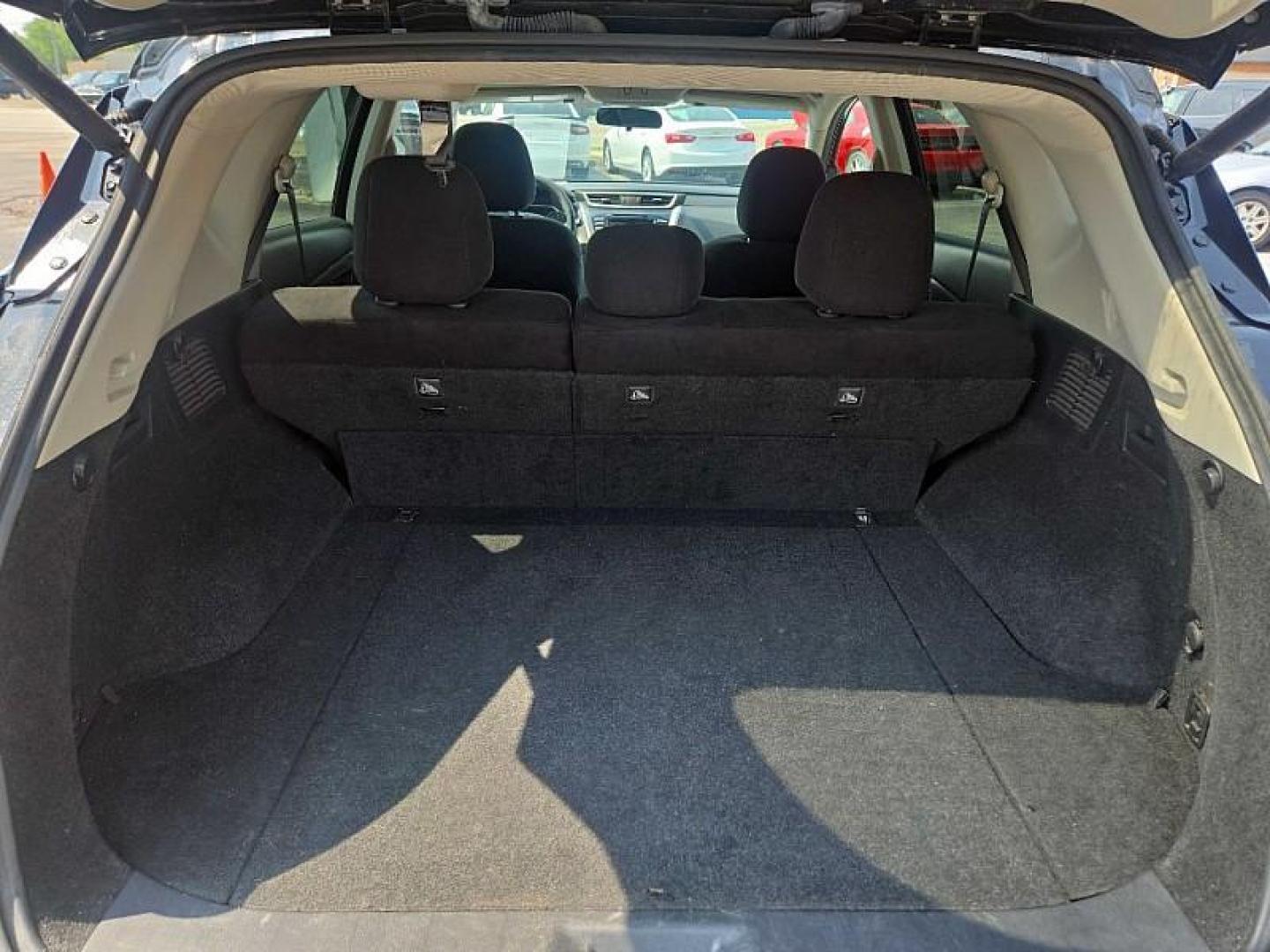 2019 BLACK /BLACK Nissan Murano Platinum AWD (5N1AZ2MS7KN) with an 3.5L V6 DOHC 24V engine, CVT transmission, located at 3304 Woodville Road, Northwood, OH, 43619, (419) 210-8019, 41.612694, -83.480743 - Your #1 Destination for Auto Loans and mdash;No Matter Your Credit!At our dealership, we believe everyone deserves the opportunity to drive their dream car and mdash;whether you have good credit, bad credit, or no credit at all. With a wide selection of hundreds of cars, trucks, and SUVs, you'll fin - Photo#12