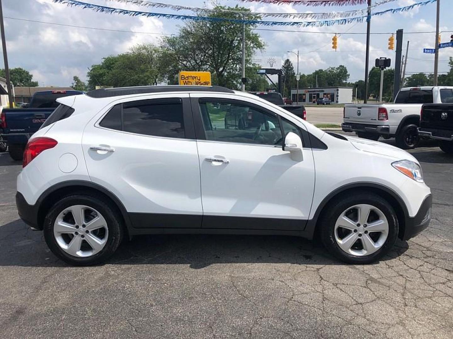 2016 WHITE /GRAY Buick Encore Base FWD (KL4CJASB5GB) with an 1.4L L4 DOHC 16V TURBO engine, 6A transmission, located at 3304 Woodville Road, Northwood, OH, 43619, (419) 210-8019, 41.612694, -83.480743 - Your #1 Destination for Auto Loans and mdash;No Matter Your Credit!At our dealership, we believe everyone deserves the opportunity to drive their dream car and mdash;whether you have good credit, bad credit, or no credit at all. With a wide selection of hundreds of cars, trucks, and SUVs, you'll fin - Photo#5