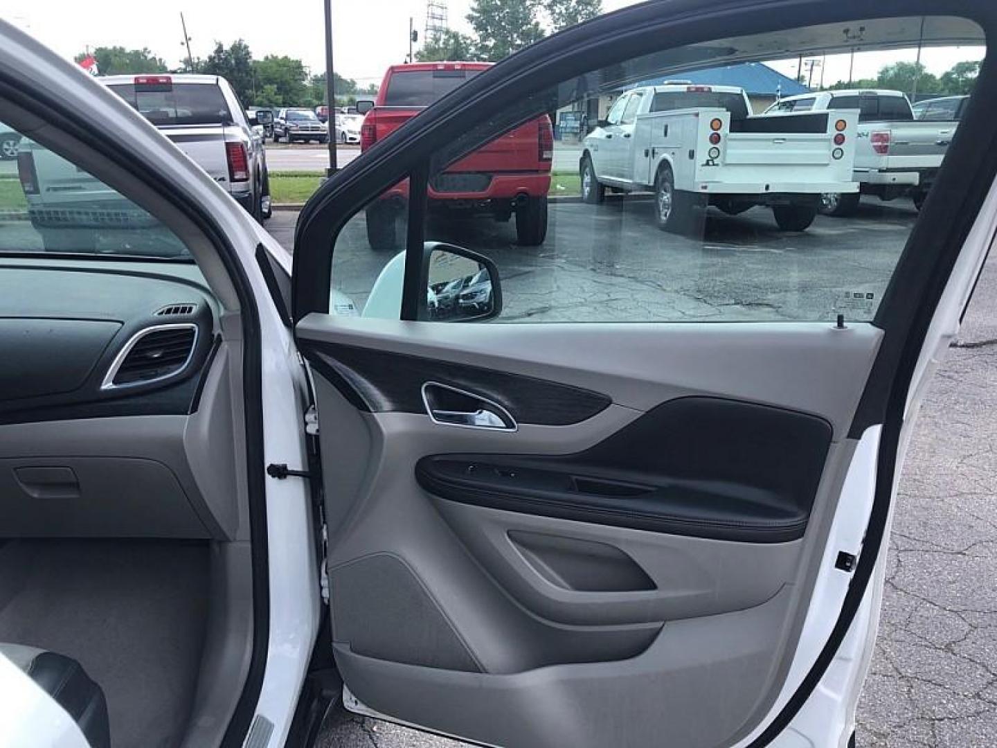 2016 WHITE /GRAY Buick Encore Base FWD (KL4CJASB5GB) with an 1.4L L4 DOHC 16V TURBO engine, 6A transmission, located at 3304 Woodville Road, Northwood, OH, 43619, (419) 210-8019, 41.612694, -83.480743 - Your #1 Destination for Auto Loans and mdash;No Matter Your Credit!At our dealership, we believe everyone deserves the opportunity to drive their dream car and mdash;whether you have good credit, bad credit, or no credit at all. With a wide selection of hundreds of cars, trucks, and SUVs, you'll fin - Photo#14