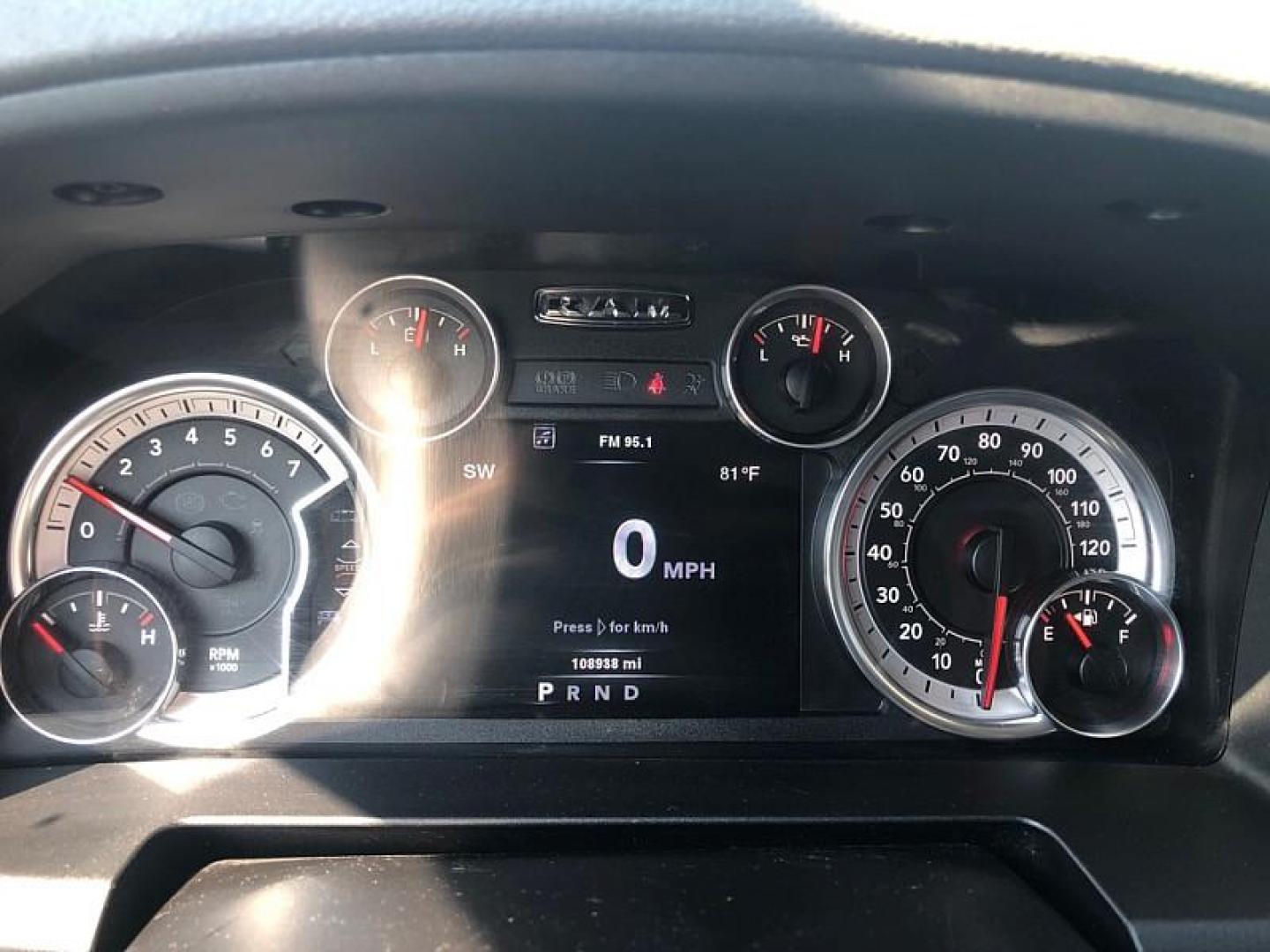 2014 RED /GRAY RAM 1500 SLT Crew Cab SWB 4WD (1C6RR7LG0ES) with an 3.6L V6 DOHC 24V FFV engine, 6-Speed Automatic transmission, located at 3304 Woodville Road, Northwood, OH, 43619, (419) 210-8019, 41.612694, -83.480743 - Your #1 Destination for Auto Loans and mdash;No Matter Your Credit!At our dealership, we believe everyone deserves the opportunity to drive their dream car and mdash;whether you have good credit, bad credit, or no credit at all. With a wide selection of hundreds of cars, trucks, and SUVs, you'll fin - Photo#18