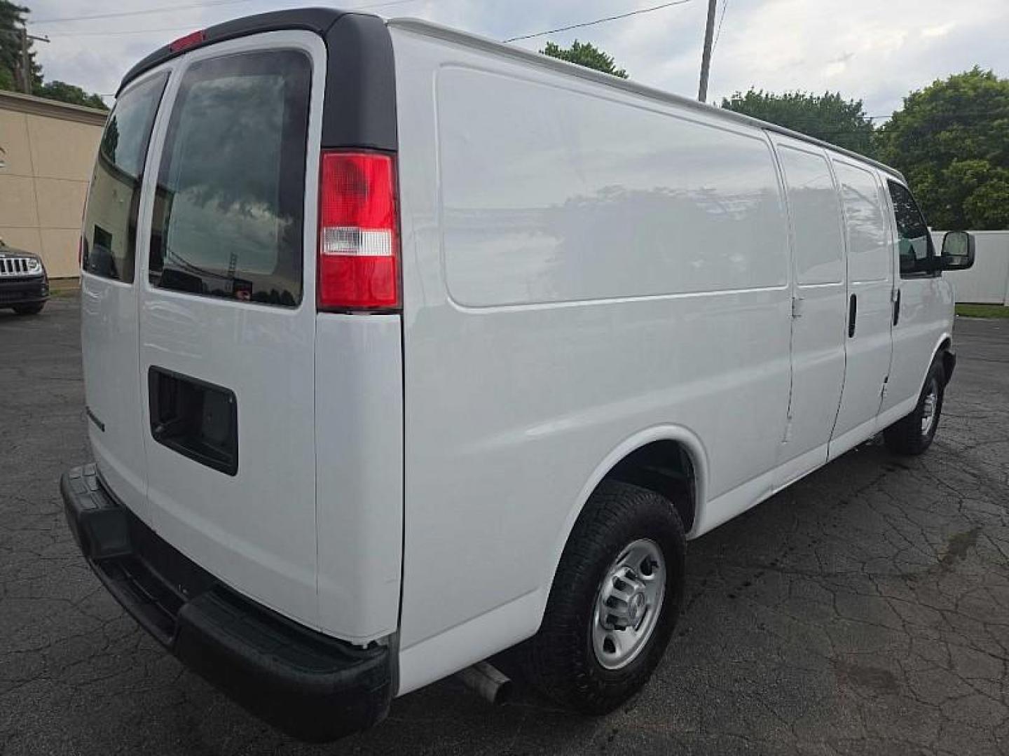 2021 WHITE Chevrolet Express 2500 Cargo Extended (1GCWGBFP5M1) with an 4.3L V6 engine, 6A transmission, located at 3304 Woodville Road, Northwood, OH, 43619, (419) 210-8019, 41.612694, -83.480743 - Your #1 Destination for Auto Loans and mdash;No Matter Your Credit!At our dealership, we believe everyone deserves the opportunity to drive their dream car and mdash;whether you have good credit, bad credit, or no credit at all. With a wide selection of hundreds of cars, trucks, and SUVs, you'll fin - Photo#2