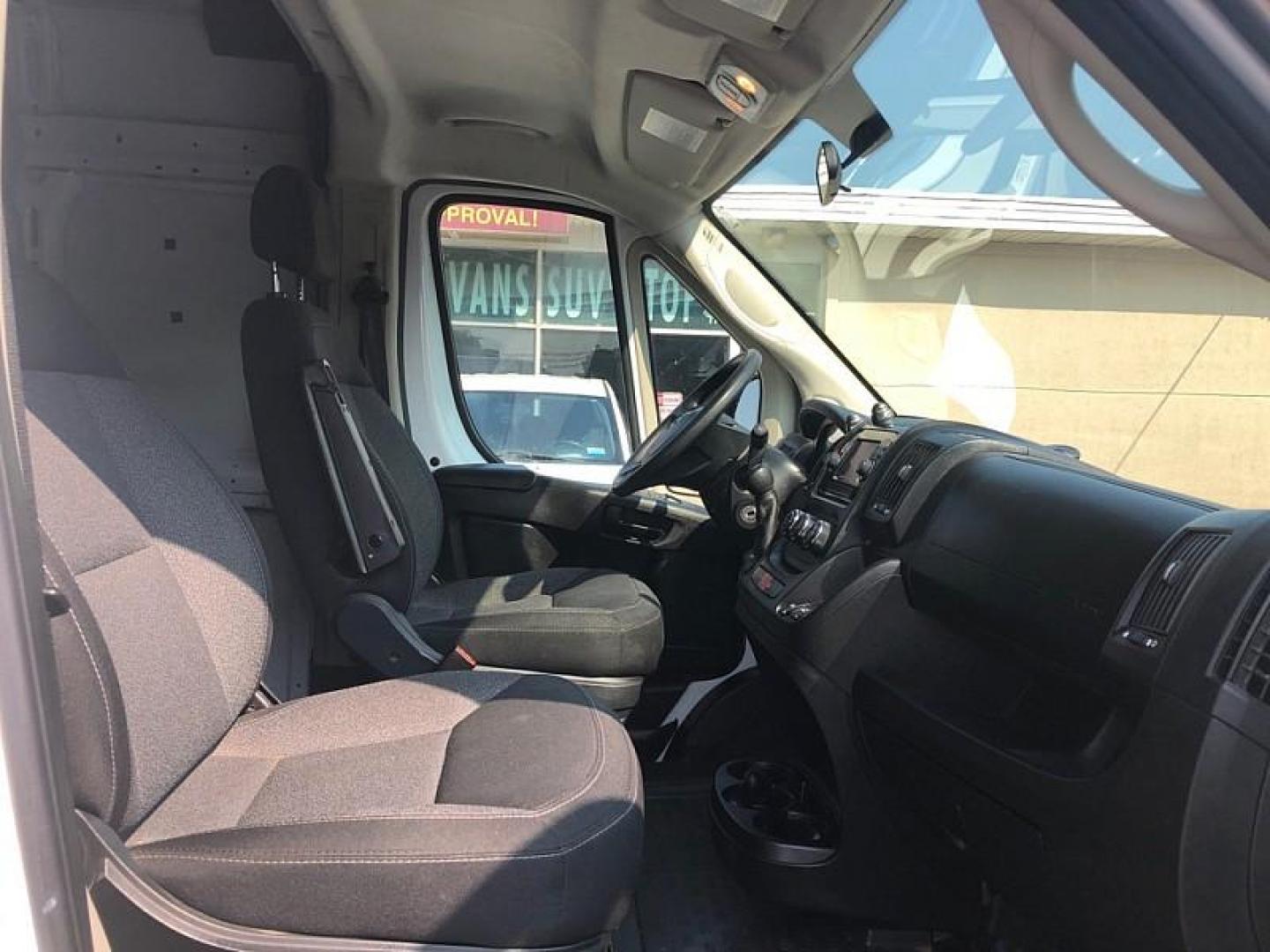 2021 WHITE /GRAY RAM Promaster 2500 High Roof 159-in. WB (3C6LRVDG0ME) with an 3.6L V6 engine, 6A transmission, located at 3304 Woodville Road, Northwood, OH, 43619, (419) 210-8019, 41.612694, -83.480743 - Your #1 Destination for Auto Loans and mdash;No Matter Your Credit!At our dealership, we believe everyone deserves the opportunity to drive their dream car and mdash;whether you have good credit, bad credit, or no credit at all. With a wide selection of hundreds of cars, trucks, and SUVs, you'll fin - Photo#13