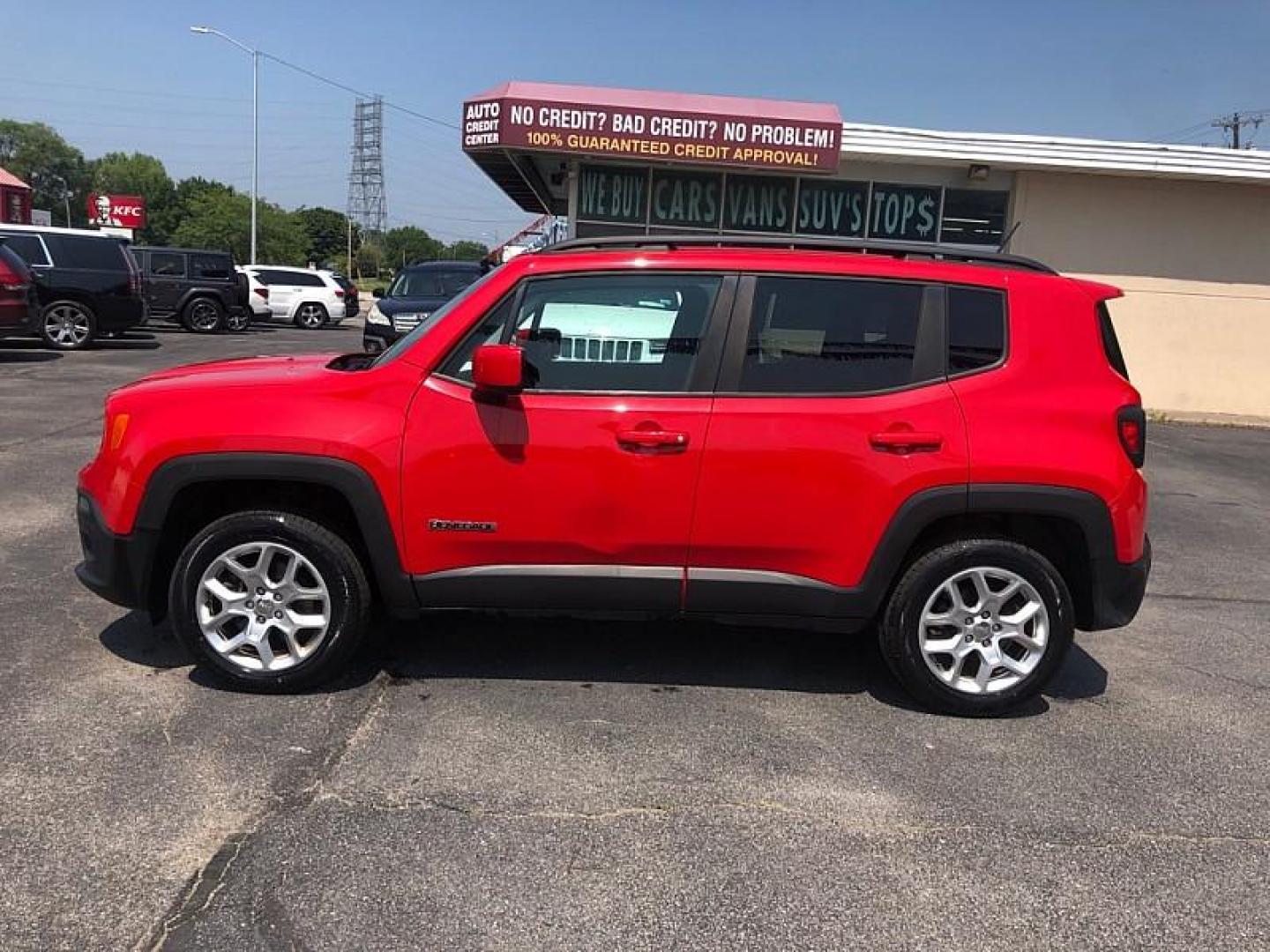 2017 RED /BLACK Jeep Renegade Latitude 4WD (ZACCJBBB0HP) with an 2.4L L4 DOHC 16V engine, 6M transmission, located at 3304 Woodville Road, Northwood, OH, 43619, (419) 210-8019, 41.612694, -83.480743 - Your #1 Destination for Auto Loans and mdash;No Matter Your Credit!At our dealership, we believe everyone deserves the opportunity to drive their dream car and mdash;whether you have good credit, bad credit, or no credit at all. With a wide selection of hundreds of cars, trucks, and SUVs, you'll fin - Photo#1