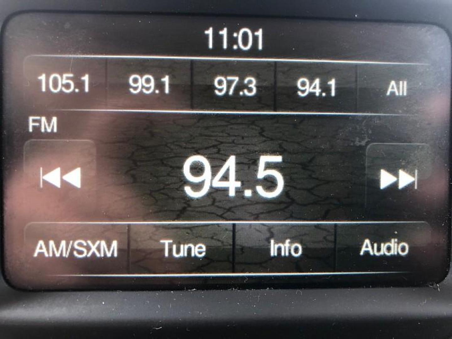 2017 RED /BLACK Jeep Renegade Latitude 4WD (ZACCJBBB0HP) with an 2.4L L4 DOHC 16V engine, 6M transmission, located at 3304 Woodville Road, Northwood, OH, 43619, (419) 210-8019, 41.612694, -83.480743 - Your #1 Destination for Auto Loans and mdash;No Matter Your Credit!At our dealership, we believe everyone deserves the opportunity to drive their dream car and mdash;whether you have good credit, bad credit, or no credit at all. With a wide selection of hundreds of cars, trucks, and SUVs, you'll fin - Photo#20