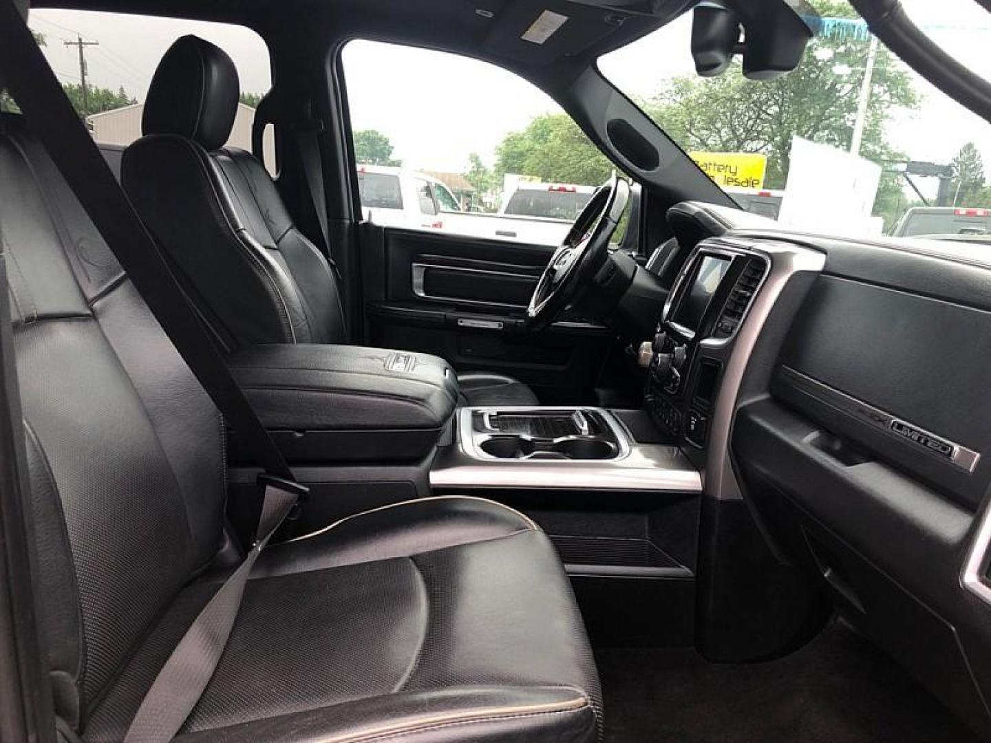 2017 BLACK /BLACK RAM 1500 Longhorn Crew Cab LWB 4WD (1C6RR7WT6HS) with an 5.7L V8 OHV 16V engine, 8A transmission, located at 3304 Woodville Road, Northwood, OH, 43619, (419) 210-8019, 41.612694, -83.480743 - Your #1 Destination for Auto Loans and mdash;No Matter Your Credit!At our dealership, we believe everyone deserves the opportunity to drive their dream car and mdash;whether you have good credit, bad credit, or no credit at all. With a wide selection of hundreds of cars, trucks, and SUVs, you'll fin - Photo#15