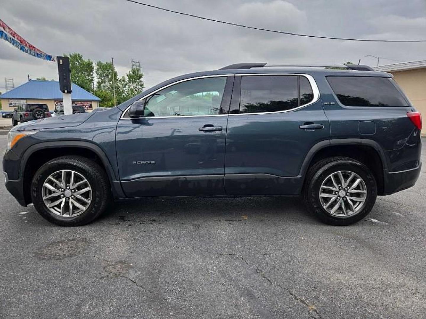 2019 BLUE /BLACK GMC Acadia SLE-2 AWD (1GKKNSLS4KZ) with an 3.6L V6 DOHC 24V engine, 6A transmission, located at 3304 Woodville Road, Northwood, OH, 43619, (419) 210-8019, 41.612694, -83.480743 - Your #1 Destination for Auto Loans and mdash;No Matter Your Credit!At our dealership, we believe everyone deserves the opportunity to drive their dream car and mdash;whether you have good credit, bad credit, or no credit at all. With a wide selection of hundreds of cars, trucks, and SUVs, you'll fin - Photo#1