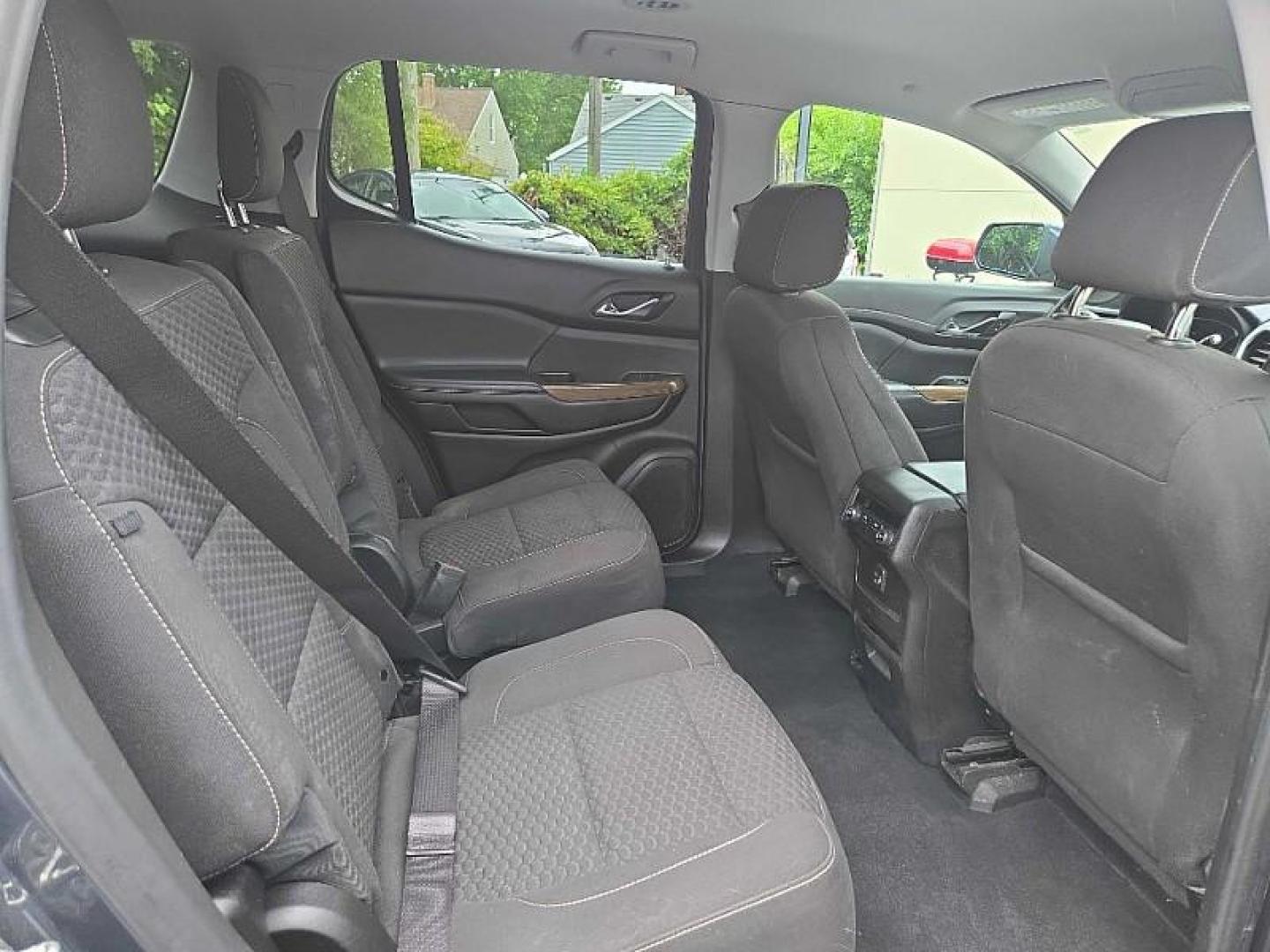 2019 BLUE /BLACK GMC Acadia SLE-2 AWD (1GKKNSLS4KZ) with an 3.6L V6 DOHC 24V engine, 6A transmission, located at 3304 Woodville Road, Northwood, OH, 43619, (419) 210-8019, 41.612694, -83.480743 - Your #1 Destination for Auto Loans and mdash;No Matter Your Credit!At our dealership, we believe everyone deserves the opportunity to drive their dream car and mdash;whether you have good credit, bad credit, or no credit at all. With a wide selection of hundreds of cars, trucks, and SUVs, you'll fin - Photo#15