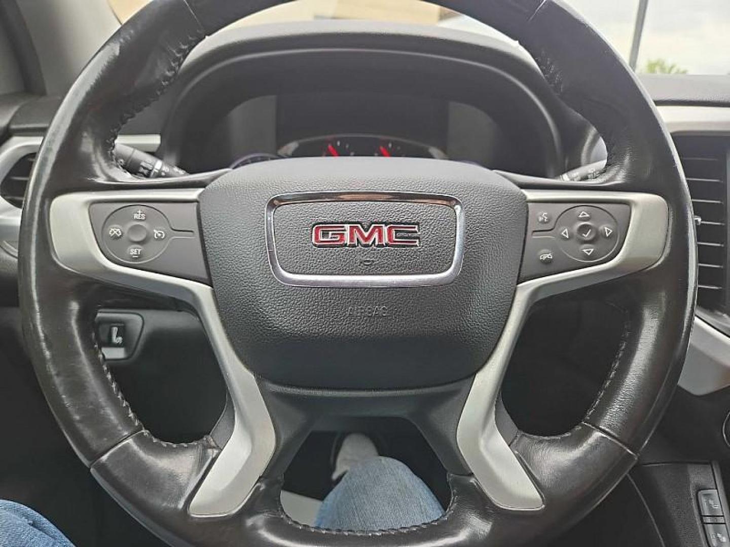 2019 BLUE /BLACK GMC Acadia SLE-2 AWD (1GKKNSLS4KZ) with an 3.6L V6 DOHC 24V engine, 6A transmission, located at 3304 Woodville Road, Northwood, OH, 43619, (419) 210-8019, 41.612694, -83.480743 - Your #1 Destination for Auto Loans and mdash;No Matter Your Credit!At our dealership, we believe everyone deserves the opportunity to drive their dream car and mdash;whether you have good credit, bad credit, or no credit at all. With a wide selection of hundreds of cars, trucks, and SUVs, you'll fin - Photo#22