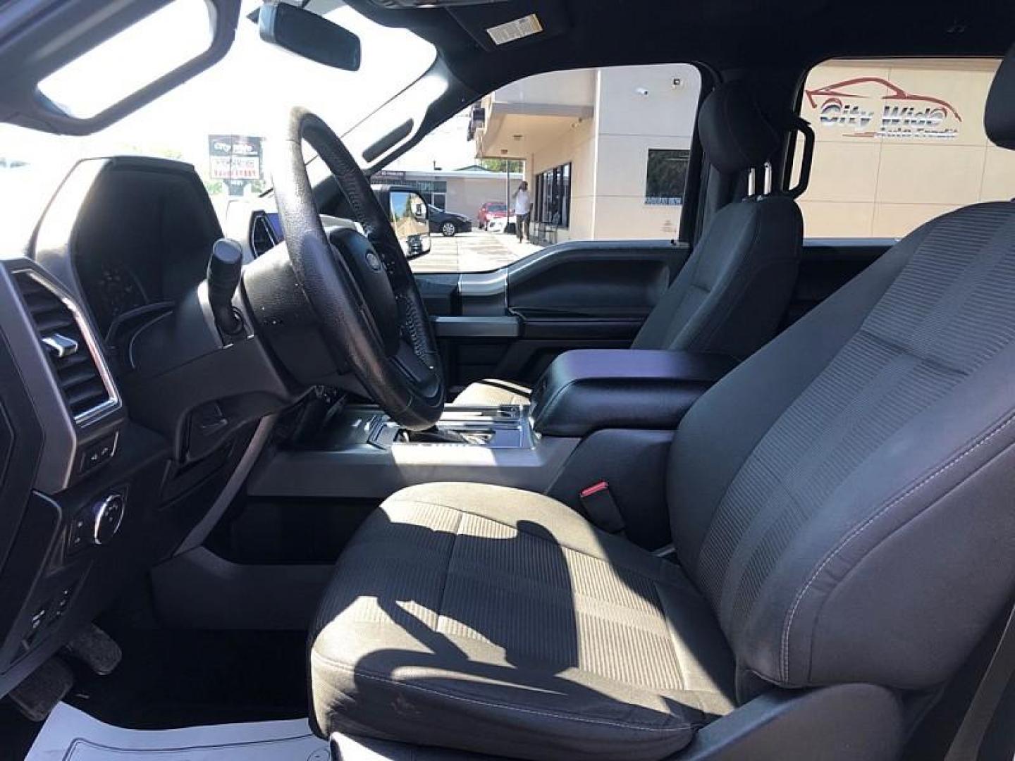 2016 BLACK /BLACK Ford F-150 XLT SuperCrew 6.5-ft. Bed 4WD (1FTEW1EP8GF) with an 2.7L V6 DOHC 24V engine, 6A transmission, located at 3304 Woodville Road, Northwood, OH, 43619, (419) 210-8019, 41.612694, -83.480743 - Your #1 Destination for Auto Loans and mdash;No Matter Your Credit!At our dealership, we believe everyone deserves the opportunity to drive their dream car and mdash;whether you have good credit, bad credit, or no credit at all. With a wide selection of hundreds of cars, trucks, and SUVs, you'll fin - Photo#9