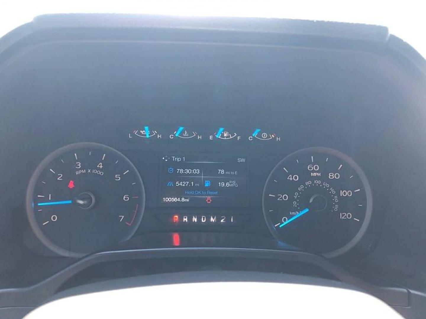 2016 BLACK /BLACK Ford F-150 XLT SuperCrew 6.5-ft. Bed 4WD (1FTEW1EP8GF) with an 2.7L V6 DOHC 24V engine, 6A transmission, located at 3304 Woodville Road, Northwood, OH, 43619, (419) 210-8019, 41.612694, -83.480743 - Your #1 Destination for Auto Loans and mdash;No Matter Your Credit!At our dealership, we believe everyone deserves the opportunity to drive their dream car and mdash;whether you have good credit, bad credit, or no credit at all. With a wide selection of hundreds of cars, trucks, and SUVs, you'll fin - Photo#16