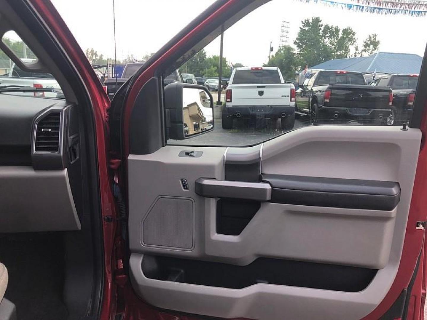 2019 RED /BEIGE Ford F-150 XL SuperCab 8-ft. Bed 4WD (1FTFX1E48KK) with an 3.5L V6 DOHC 24V engine, 6A transmission, located at 3304 Woodville Road, Northwood, OH, 43619, (419) 210-8019, 41.612694, -83.480743 - Your #1 Destination for Auto Loans and mdash;No Matter Your Credit!At our dealership, we believe everyone deserves the opportunity to drive their dream car and mdash;whether you have good credit, bad credit, or no credit at all. With a wide selection of hundreds of cars, trucks, and SUVs, you'll fin - Photo#13