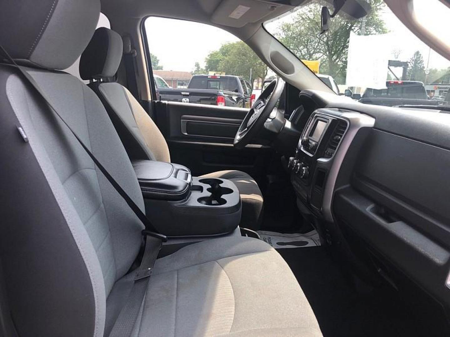 2021 GREEN /GRAY RAM 1500 Classic Tradesman Crew Cab SWB 4WD (1C6RR7LG3MS) with an 3.6L V6 DOHC 24V FFV engine, 8A transmission, located at 3304 Woodville Road, Northwood, OH, 43619, (419) 210-8019, 41.612694, -83.480743 - Your #1 Destination for Auto Loans and mdash;No Matter Your Credit!At our dealership, we believe everyone deserves the opportunity to drive their dream car and mdash;whether you have good credit, bad credit, or no credit at all. With a wide selection of hundreds of cars, trucks, and SUVs, you'll fin - Photo#15