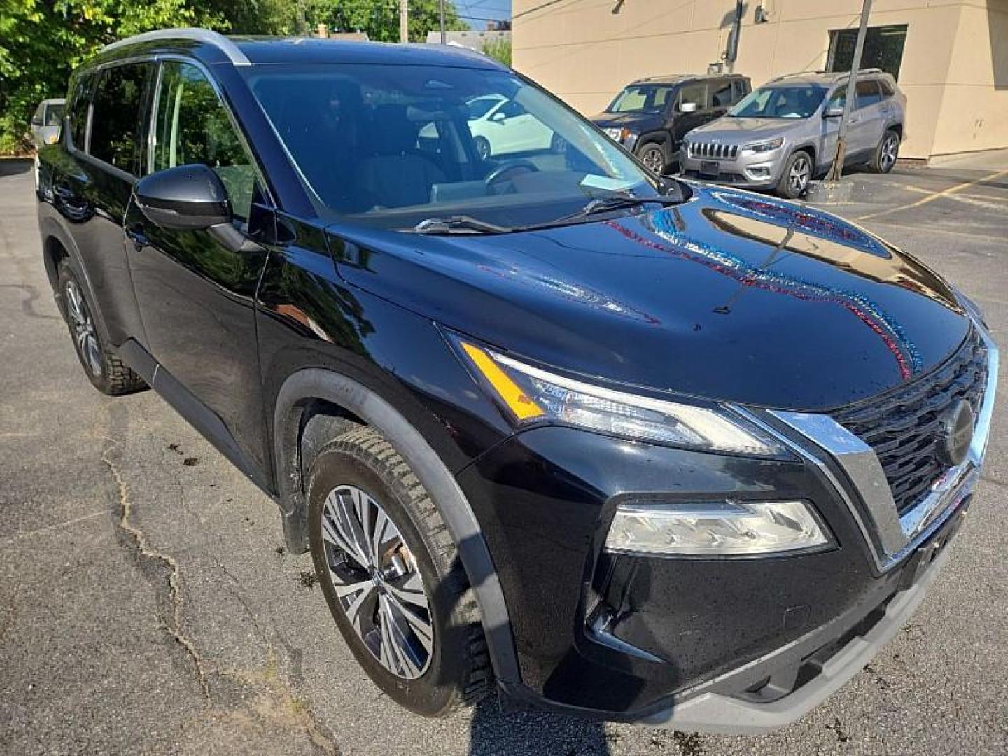 2021 BLACK /BLACK Nissan Rogue SV AWD (5N1AT3BB8MC) with an 2.5L L4 DOHC 16V engine, CVT transmission, located at 3304 Woodville Road, Northwood, OH, 43619, (419) 210-8019, 41.612694, -83.480743 - Your #1 Destination for Auto Loans and mdash;No Matter Your Credit!At our dealership, we believe everyone deserves the opportunity to drive their dream car and mdash;whether you have good credit, bad credit, or no credit at all. With a wide selection of hundreds of cars, trucks, and SUVs, you'll fin - Photo#6