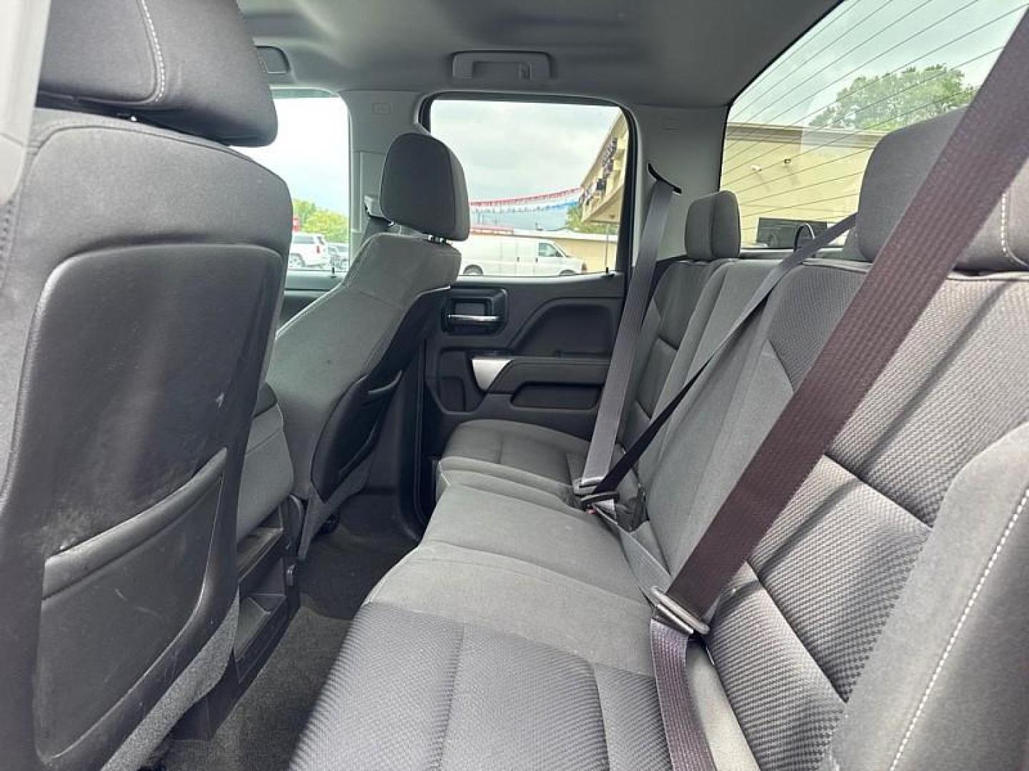 2014 RED /BLACK Chevrolet Silverado 1500 1LT Double Cab 4WD (1GCVKREC7EZ) with an 5.3L V8 OHV 16V engine, 6-Speed Automatic transmission, located at 3304 Woodville Road, Northwood, OH, 43619, (419) 210-8019, 41.612694, -83.480743 - Your #1 Destination for Auto Loans and mdash;No Matter Your Credit!At our dealership, we believe everyone deserves the opportunity to drive their dream car and mdash;whether you have good credit, bad credit, or no credit at all. With a wide selection of hundreds of cars, trucks, and SUVs, you'll fin - Photo#11