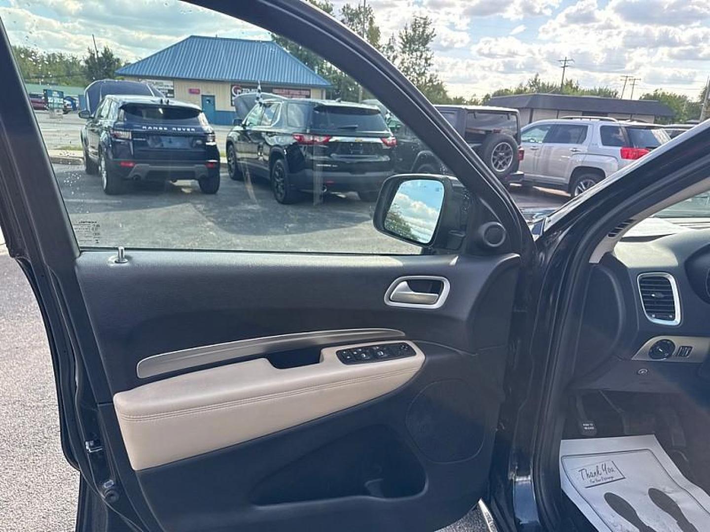 2020 BLACK /TAN Dodge Durango SXT AWD (1C4RDJAG8LC) with an 3.6L V6 DOHC 24V engine, 8A transmission, located at 3304 Woodville Road, Northwood, OH, 43619, (419) 210-8019, 41.612694, -83.480743 - Your #1 Destination for Auto Loans and mdash;No Matter Your Credit!At our dealership, we believe everyone deserves the opportunity to drive their dream car and mdash;whether you have good credit, bad credit, or no credit at all. With a wide selection of hundreds of cars, trucks, and SUVs, you'll fin - Photo#8