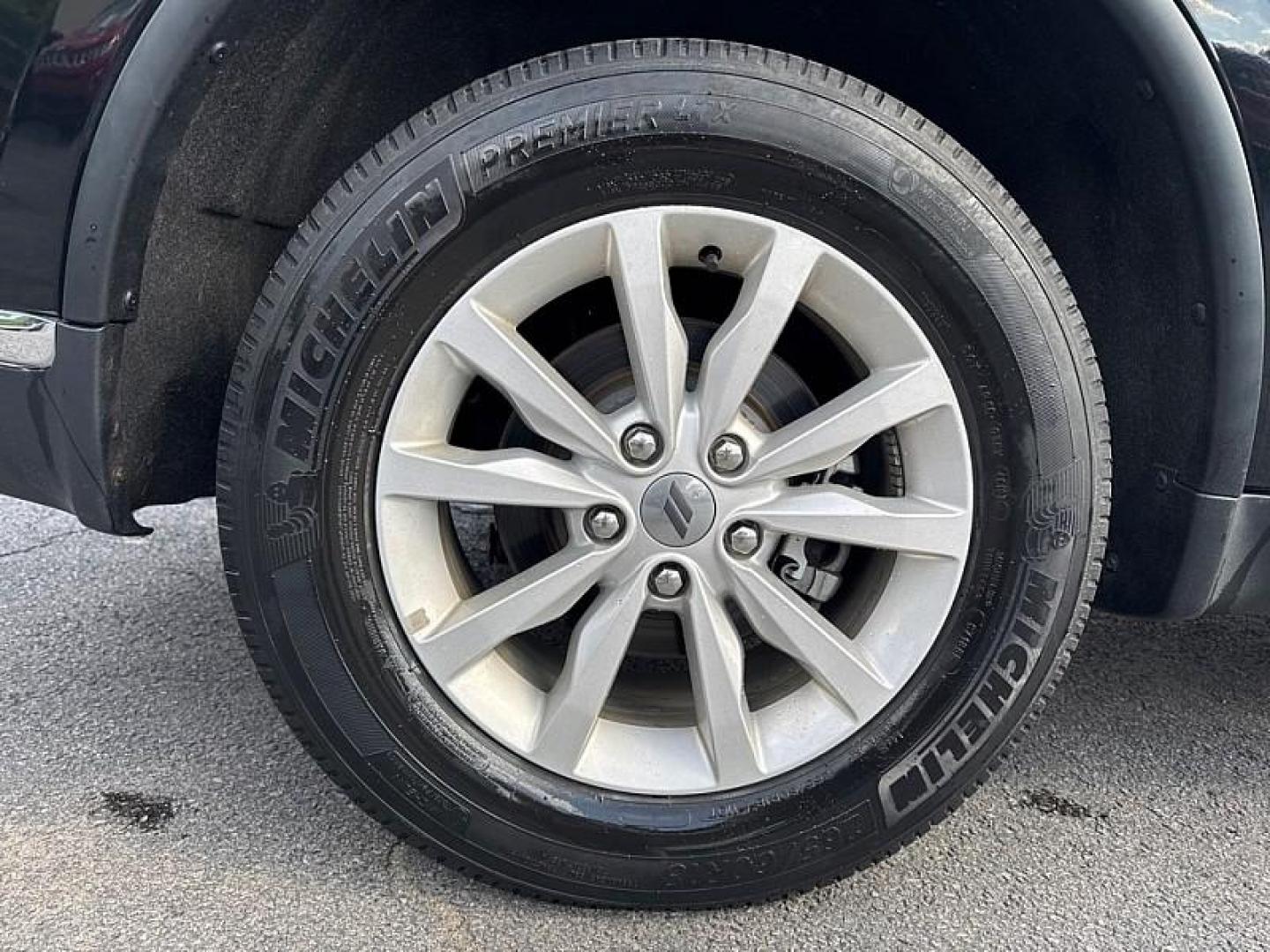 2020 BLACK /TAN Dodge Durango SXT AWD (1C4RDJAG8LC) with an 3.6L V6 DOHC 24V engine, 8A transmission, located at 3304 Woodville Road, Northwood, OH, 43619, (419) 210-8019, 41.612694, -83.480743 - Your #1 Destination for Auto Loans and mdash;No Matter Your Credit!At our dealership, we believe everyone deserves the opportunity to drive their dream car and mdash;whether you have good credit, bad credit, or no credit at all. With a wide selection of hundreds of cars, trucks, and SUVs, you'll fin - Photo#19