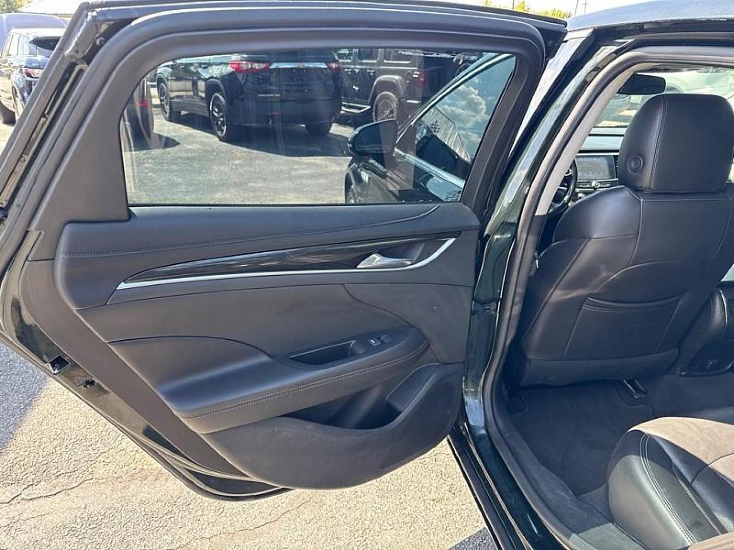 2017 GREEN /BLACK Buick LaCrosse Essence (1G4ZP5SS4HU) with an 3.6L V6 DOHC 24V engine, 8A transmission, located at 3304 Woodville Road, Northwood, OH, 43619, (419) 210-8019, 41.612694, -83.480743 - Your #1 Destination for Auto Loans and mdash;No Matter Your Credit!At our dealership, we believe everyone deserves the opportunity to drive their dream car and mdash;whether you have good credit, bad credit, or no credit at all. With a wide selection of hundreds of cars, trucks, and SUVs, you'll fin - Photo#10