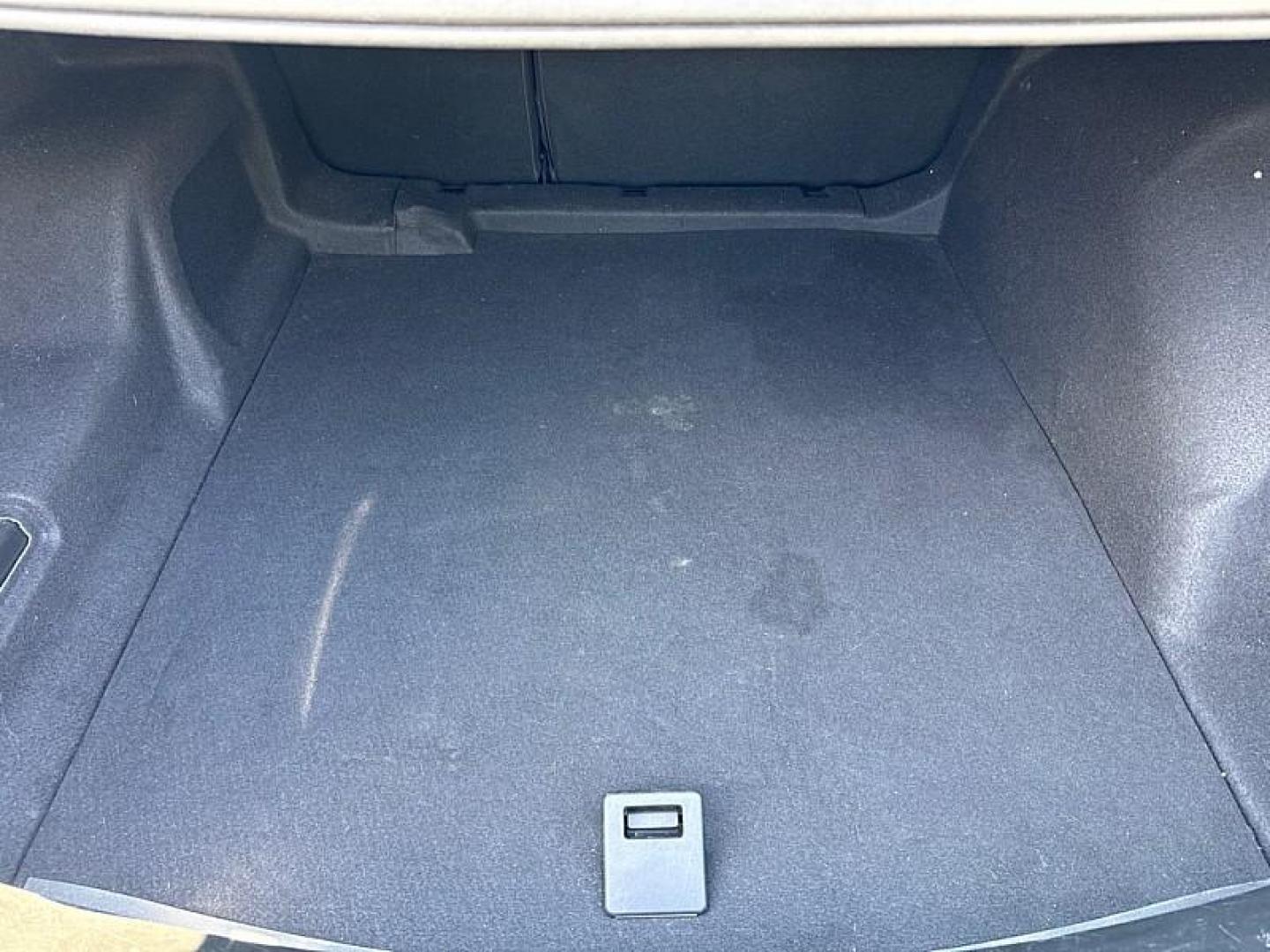 2017 GREEN /BLACK Buick LaCrosse Essence (1G4ZP5SS4HU) with an 3.6L V6 DOHC 24V engine, 8A transmission, located at 3304 Woodville Road, Northwood, OH, 43619, (419) 210-8019, 41.612694, -83.480743 - Your #1 Destination for Auto Loans and mdash;No Matter Your Credit!At our dealership, we believe everyone deserves the opportunity to drive their dream car and mdash;whether you have good credit, bad credit, or no credit at all. With a wide selection of hundreds of cars, trucks, and SUVs, you'll fin - Photo#12