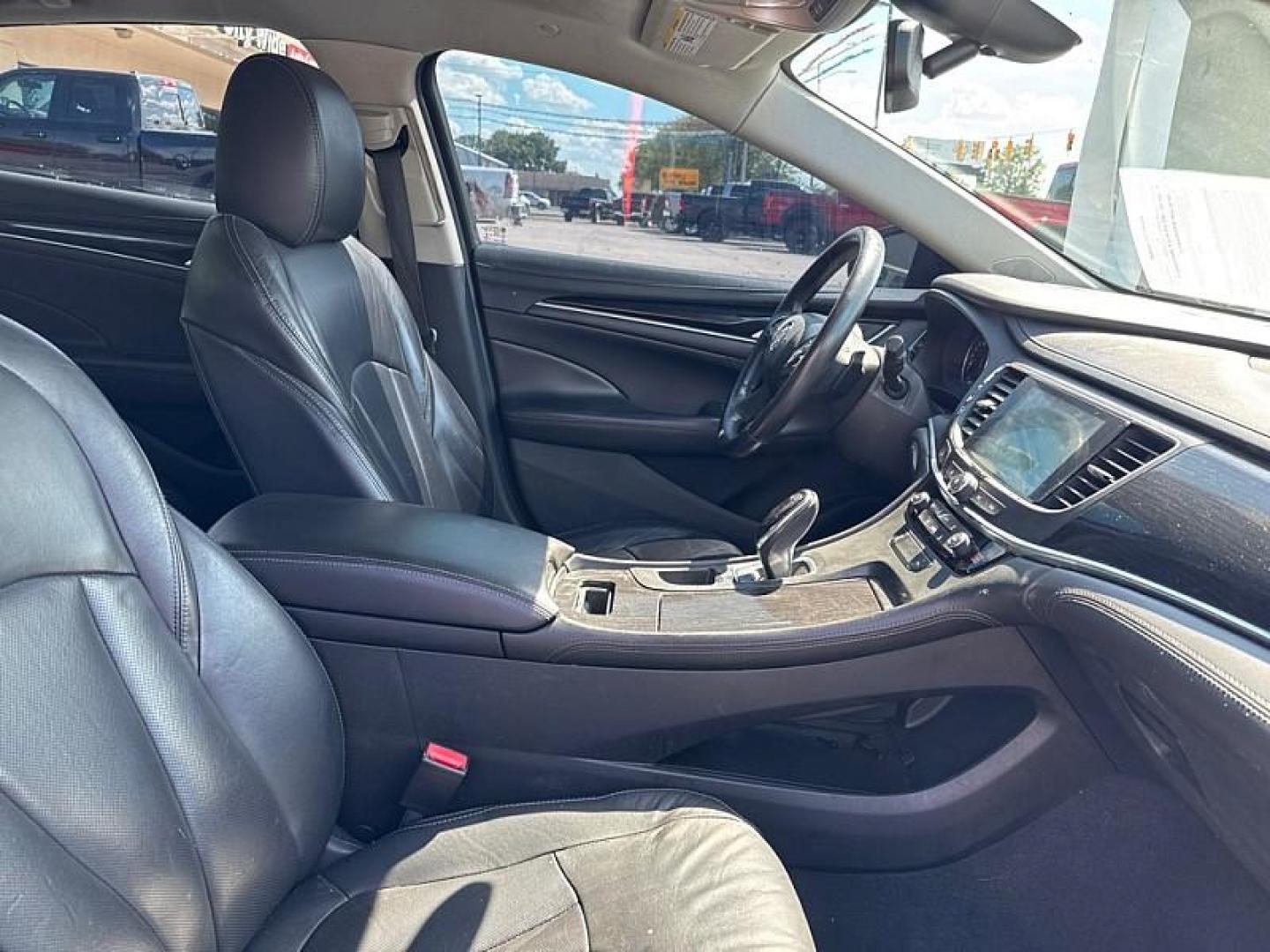 2017 GREEN /BLACK Buick LaCrosse Essence (1G4ZP5SS4HU) with an 3.6L V6 DOHC 24V engine, 8A transmission, located at 3304 Woodville Road, Northwood, OH, 43619, (419) 210-8019, 41.612694, -83.480743 - Your #1 Destination for Auto Loans and mdash;No Matter Your Credit!At our dealership, we believe everyone deserves the opportunity to drive their dream car and mdash;whether you have good credit, bad credit, or no credit at all. With a wide selection of hundreds of cars, trucks, and SUVs, you'll fin - Photo#16