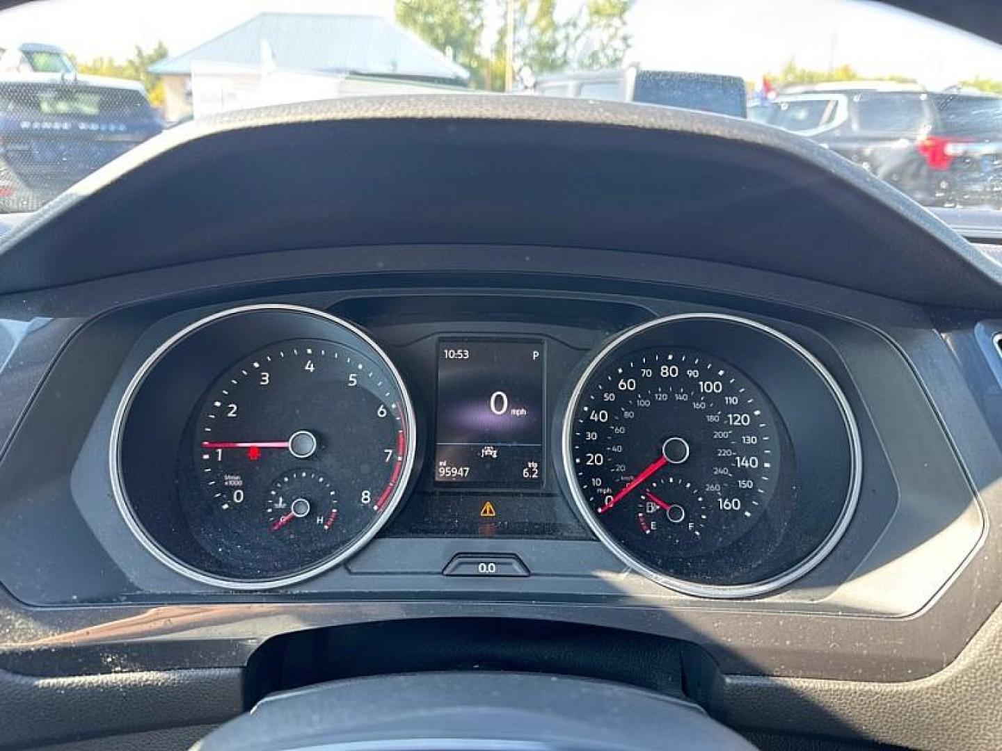 2020 GRAY /GRAY Volkswagen Tiguan SEL (3VV3B7AX2LM) with an 2.0L L4 DOHC 16V TURBO engine, 8A transmission, located at 3304 Woodville Road, Northwood, OH, 43619, (419) 210-8019, 41.612694, -83.480743 - Your #1 Destination for Auto Loans and mdash;No Matter Your Credit!At our dealership, we believe everyone deserves the opportunity to drive their dream car and mdash;whether you have good credit, bad credit, or no credit at all. With a wide selection of hundreds of cars, trucks, and SUVs, you'll fin - Photo#20