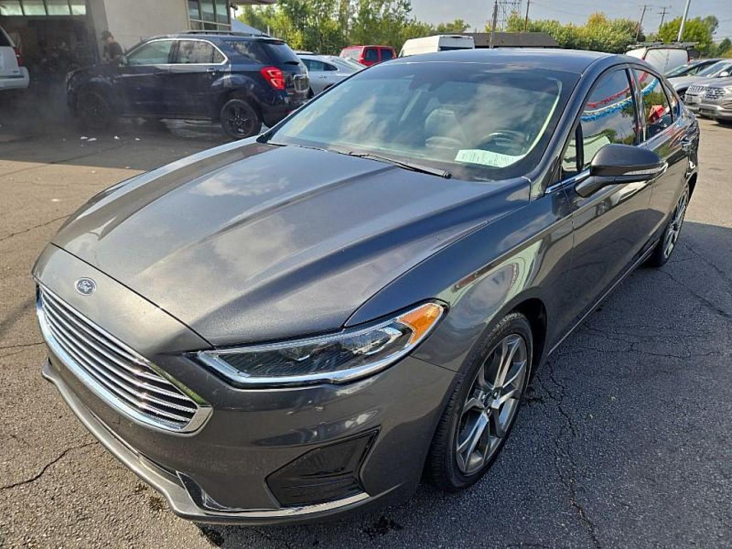 2020 GRAY /BLACK Ford Fusion SEL (3FA6P0CD9LR) with an 1.5L L4 DOHC 16V engine, 6A transmission, located at 3304 Woodville Road, Northwood, OH, 43619, (419) 210-8019, 41.612694, -83.480743 - Photo#0