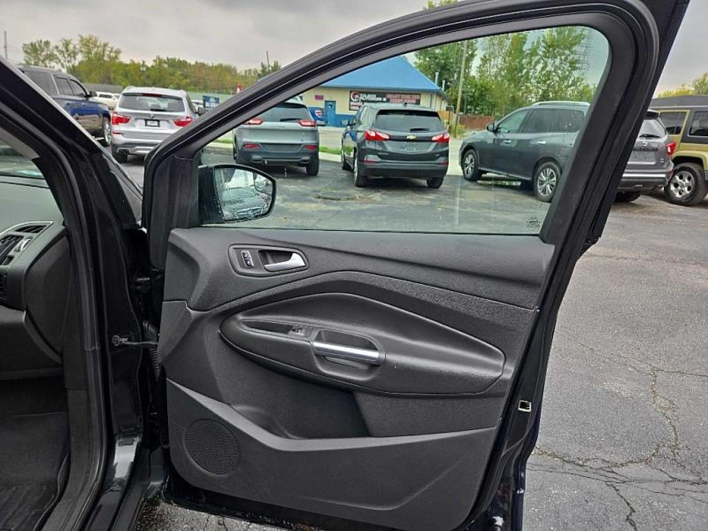 2014 BLACK /BLACK Ford Escape Titanium FWD (1FMCU0J9XEU) with an 2.0L L4 DOHC 16V engine, 6-Speed Automatic transmission, located at 3304 Woodville Road, Northwood, OH, 43619, (419) 210-8019, 41.612694, -83.480743 - Photo#15