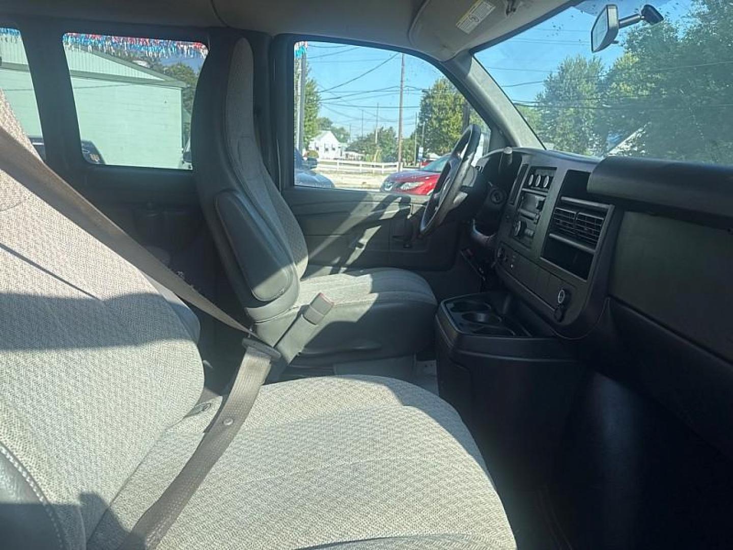 2013 WHITE /BLACK Chevrolet Express LT 3500 (1GAZGYFG7D1) with an 6.0L V8 OHV 16V FFV engine, 6-Speed Automatic transmission, located at 3304 Woodville Road, Northwood, OH, 43619, (419) 210-8019, 41.612694, -83.480743 - Photo#16