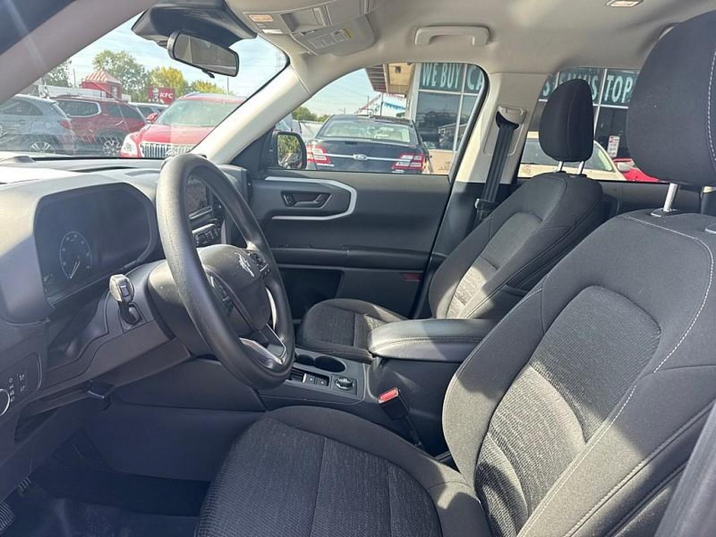 2021 SILVER /BLACK Ford Bronco Sport Base (3FMCR9A69MR) with an 1.5L L3 engine, 8A transmission, located at 3304 Woodville Road, Northwood, OH, 43619, (419) 210-8019, 41.612694, -83.480743 - Your #1 Destination for Auto Loans and mdash;No Matter Your Credit!At our dealership, we believe everyone deserves the opportunity to drive their dream car and mdash;whether you have good credit, bad credit, or no credit at all. With a wide selection of hundreds of cars, trucks, and SUVs, you'll fin - Photo#9