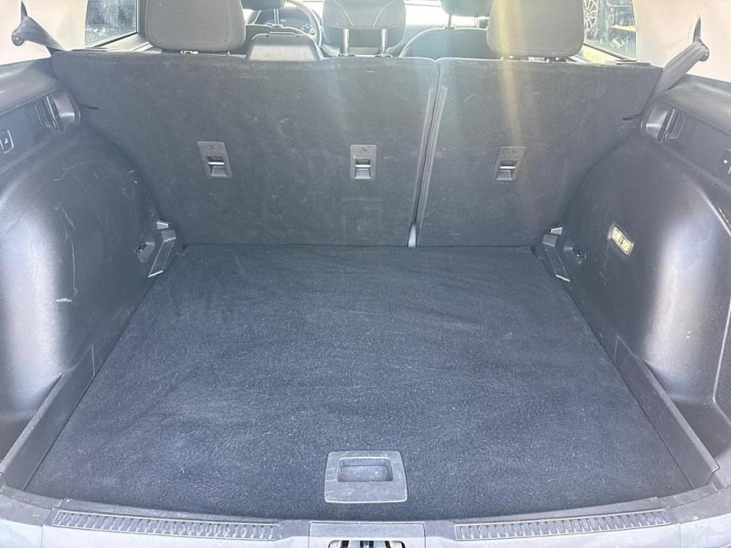 2021 SILVER /BLACK Ford Bronco Sport Base (3FMCR9A69MR) with an 1.5L L3 engine, 8A transmission, located at 3304 Woodville Road, Northwood, OH, 43619, (419) 210-8019, 41.612694, -83.480743 - Your #1 Destination for Auto Loans and mdash;No Matter Your Credit!At our dealership, we believe everyone deserves the opportunity to drive their dream car and mdash;whether you have good credit, bad credit, or no credit at all. With a wide selection of hundreds of cars, trucks, and SUVs, you'll fin - Photo#12