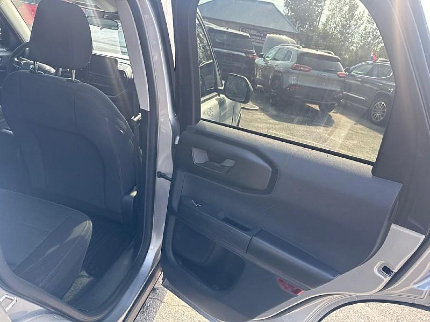 2021 SILVER /BLACK Ford Bronco Sport Base (3FMCR9A69MR) with an 1.5L L3 engine, 8A transmission, located at 3304 Woodville Road, Northwood, OH, 43619, (419) 210-8019, 41.612694, -83.480743 - Your #1 Destination for Auto Loans and mdash;No Matter Your Credit!At our dealership, we believe everyone deserves the opportunity to drive their dream car and mdash;whether you have good credit, bad credit, or no credit at all. With a wide selection of hundreds of cars, trucks, and SUVs, you'll fin - Photo#14