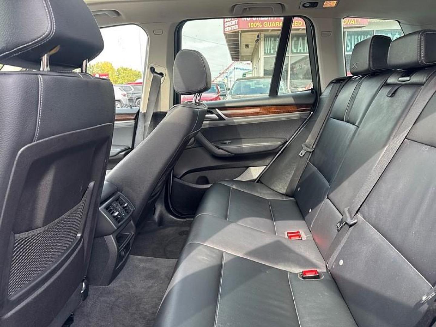 2017 SILVER /BLACK BMW X3 xDrive28i (5UXWX9C38H0) with an 2.0L L4 DOHC 16V engine, 8A transmission, located at 3304 Woodville Road, Northwood, OH, 43619, (419) 210-8019, 41.612694, -83.480743 - Photo#11