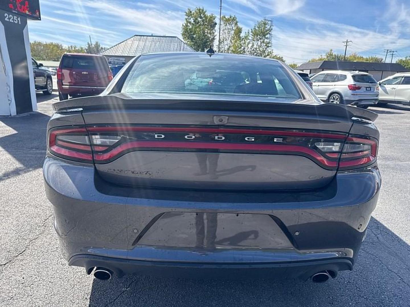 2022 GRAY /BLACK Dodge Charger GT (2C3CDXHGXNH) with an 3.6L V6 DOHC 24V engine, 8A transmission, located at 3304 Woodville Road, Northwood, OH, 43619, (419) 210-8019, 41.612694, -83.480743 - Your #1 Destination for Auto Loans and mdash;No Matter Your Credit!At our dealership, we believe everyone deserves the opportunity to drive their dream car and mdash;whether you have good credit, bad credit, or no credit at all. With a wide selection of hundreds of cars, trucks, and SUVs, you'll fin - Photo#3