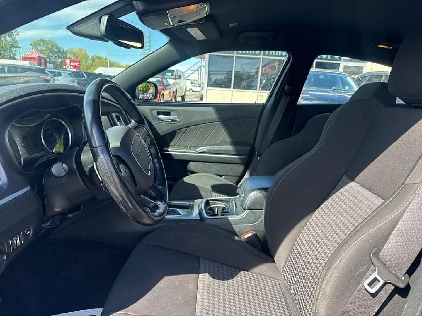 2022 GRAY /BLACK Dodge Charger GT (2C3CDXHGXNH) with an 3.6L V6 DOHC 24V engine, 8A transmission, located at 3304 Woodville Road, Northwood, OH, 43619, (419) 210-8019, 41.612694, -83.480743 - Your #1 Destination for Auto Loans and mdash;No Matter Your Credit!At our dealership, we believe everyone deserves the opportunity to drive their dream car and mdash;whether you have good credit, bad credit, or no credit at all. With a wide selection of hundreds of cars, trucks, and SUVs, you'll fin - Photo#9