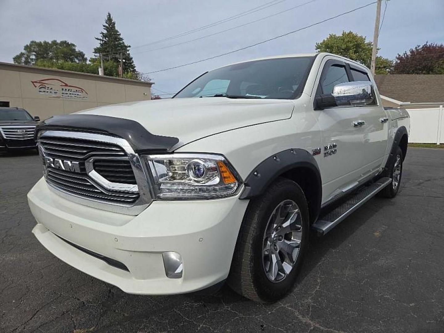 2017 WHITE /BLACK RAM 1500 Longhorn Crew Cab SWB 4WD (1C6RR7PT9HS) with an 5.7L V8 OHV 16V engine, 8A transmission, located at 3304 Woodville Road, Northwood, OH, 43619, (419) 210-8019, 41.612694, -83.480743 - Photo#31
