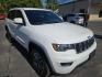 2020 WHITE /BLACK Jeep Grand Cherokee Laredo 4WD (1C4RJFAG9LC) with an 3.6L V6 DOHC 24V engine, 8A transmission, located at 3304 Woodville Road, Northwood, OH, 43619, (419) 210-8019, 41.612694, -83.480743 - Your #1 Destination for Auto Loans and mdash;No Matter Your Credit!At our dealership, we believe everyone deserves the opportunity to drive their dream car and mdash;whether you have good credit, bad credit, or no credit at all. With a wide selection of hundreds of cars, trucks, and SUVs, you'll fin - Photo#5