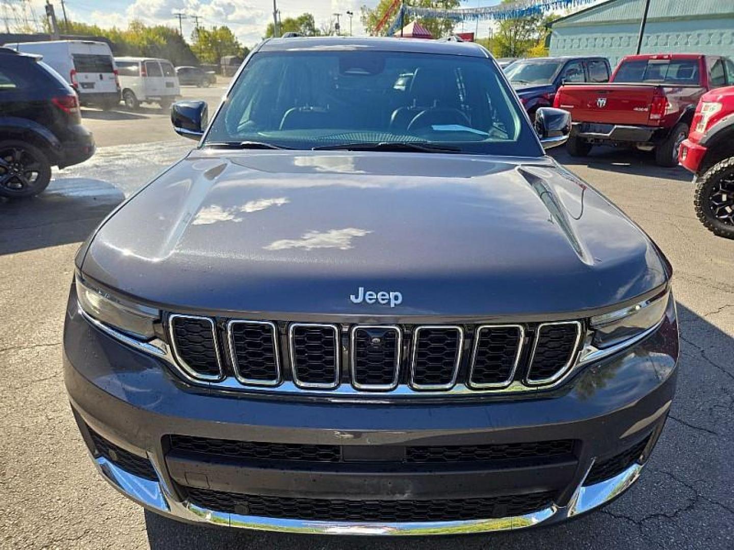 2024 BLACK /BLACK Jeep Grand Cherokee L Limited 4WD (1C4RJKBG6R8) with an 3.6L V6 DOHC 24V engine, 8A transmission, located at 3304 Woodville Road, Northwood, OH, 43619, (419) 210-8019, 41.612694, -83.480743 - Photo#7