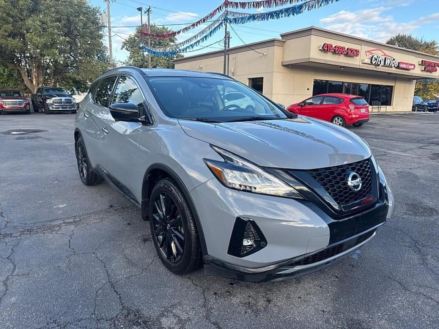 2021 GRAY /BLACK Nissan Murano SL AWD (5N1AZ2CS3MC) with an 3.5L V6 DOHC 24V engine, CVT transmission, located at 3304 Woodville Road, Northwood, OH, 43619, (419) 210-8019, 41.612694, -83.480743 - Photo#6