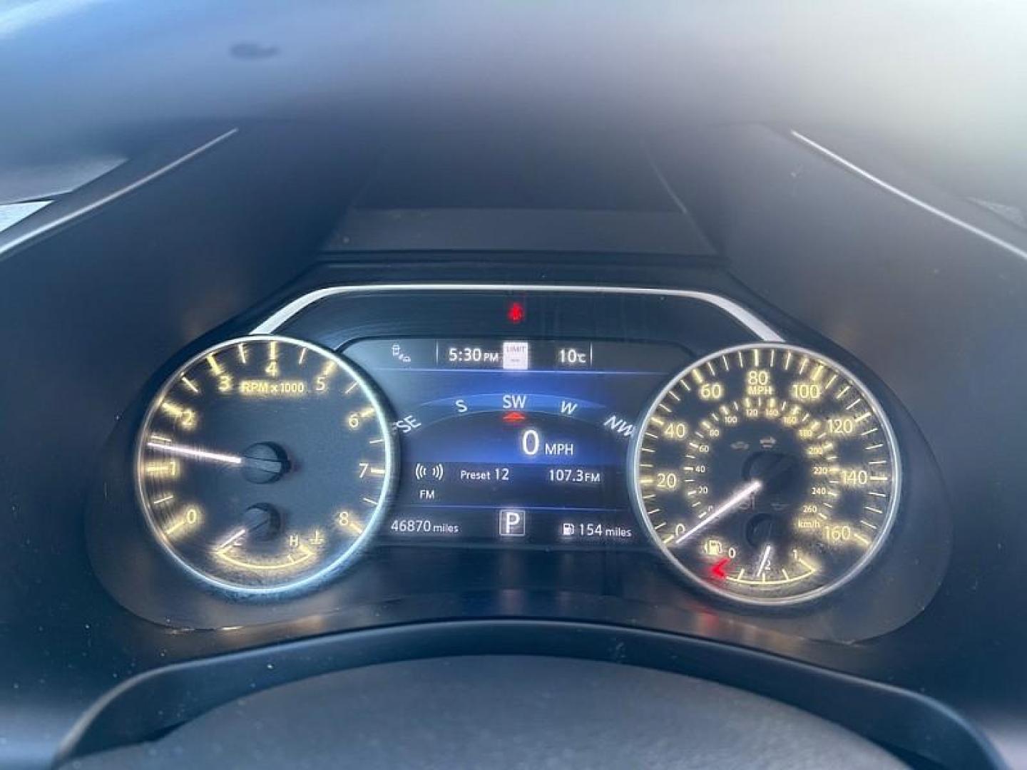 2021 GRAY /BLACK Nissan Murano SL AWD (5N1AZ2CS3MC) with an 3.5L V6 DOHC 24V engine, CVT transmission, located at 3304 Woodville Road, Northwood, OH, 43619, (419) 210-8019, 41.612694, -83.480743 - Photo#18