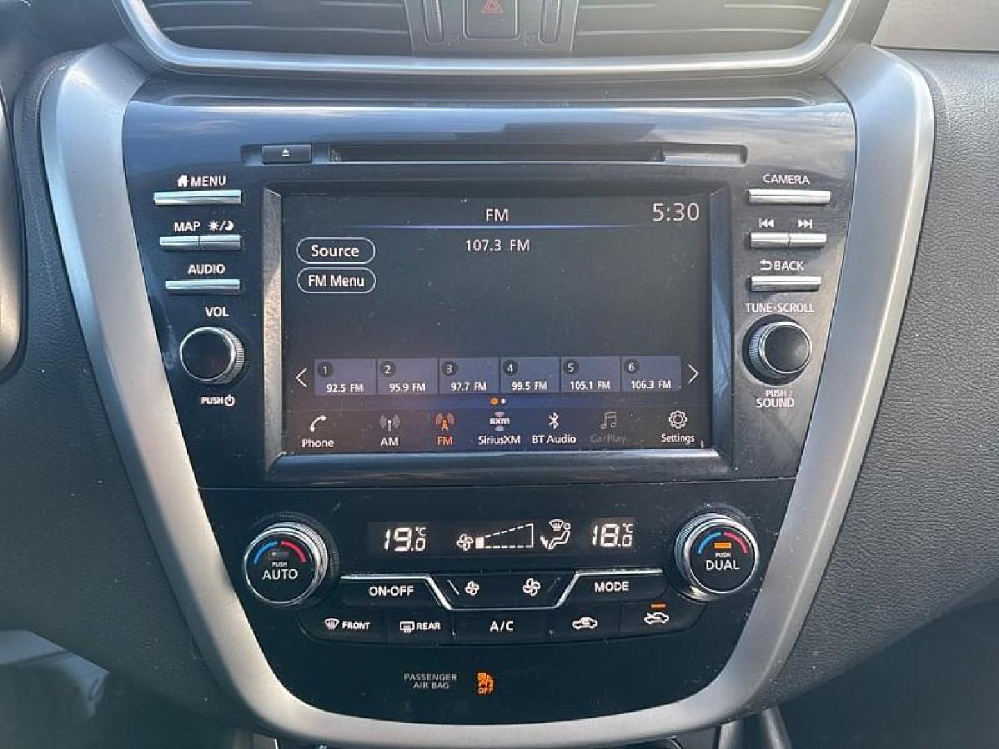 2021 GRAY /BLACK Nissan Murano SL AWD (5N1AZ2CS3MC) with an 3.5L V6 DOHC 24V engine, CVT transmission, located at 3304 Woodville Road, Northwood, OH, 43619, (419) 210-8019, 41.612694, -83.480743 - Photo#21