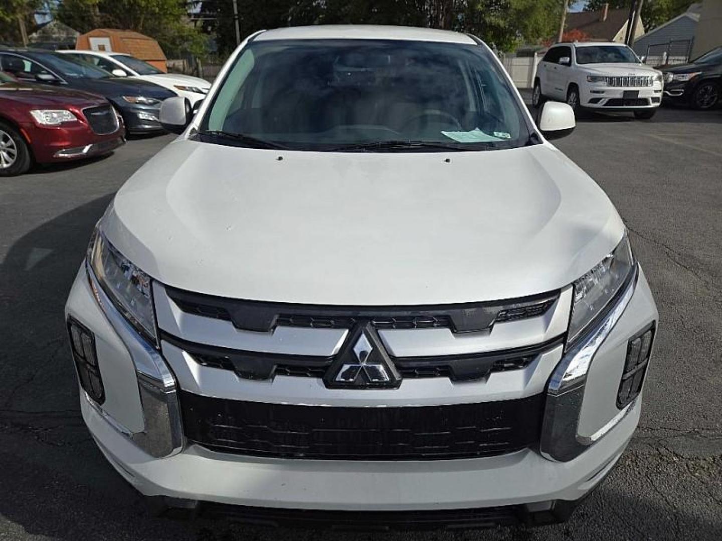 2020 WHITE /BLACK Mitsubishi Outlander Sport 2.0 ES CVT (JA4AP3AU8LU) with an 2.0L L4 DOHC 16V engine, CVT transmission, located at 3304 Woodville Road, Northwood, OH, 43619, (419) 210-8019, 41.612694, -83.480743 - Your #1 Destination for Auto Loans and mdash;No Matter Your Credit!At our dealership, we believe everyone deserves the opportunity to drive their dream car and mdash;whether you have good credit, bad credit, or no credit at all. With a wide selection of hundreds of cars, trucks, and SUVs, you'll fin - Photo#7