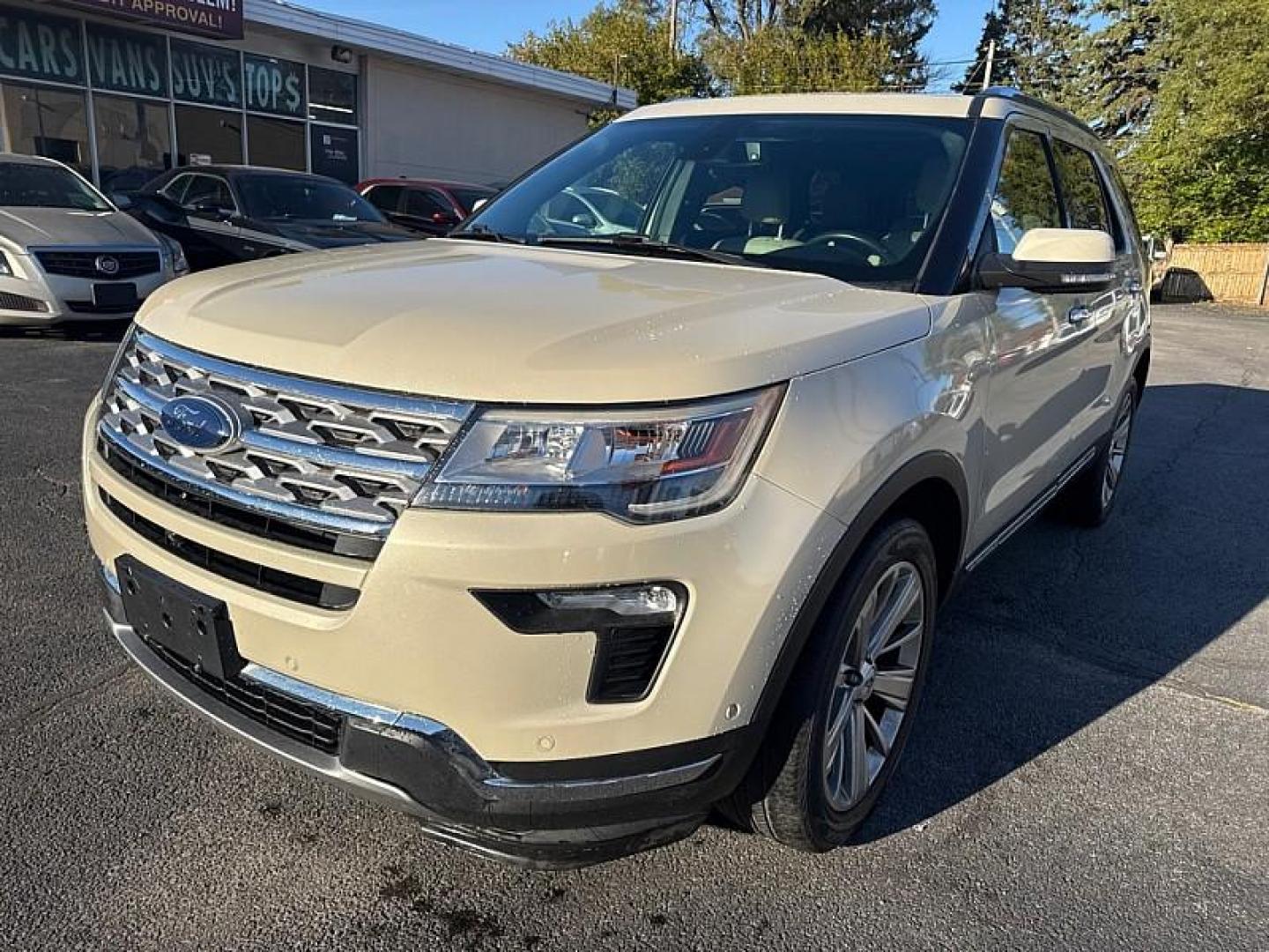 2018 TAN /BLACK Ford Explorer Limited 4WD (1FM5K8FH8JG) with an 2.3L L4 DOHC 16V engine, 6A transmission, located at 3304 Woodville Road, Northwood, OH, 43619, (419) 210-8019, 41.612694, -83.480743 - Your #1 Destination for Auto Loans and mdash;No Matter Your Credit!At our dealership, we believe everyone deserves the opportunity to drive their dream car and mdash;whether you have good credit, bad credit, or no credit at all. With a wide selection of hundreds of cars, trucks, and SUVs, you'll fin - Photo#0