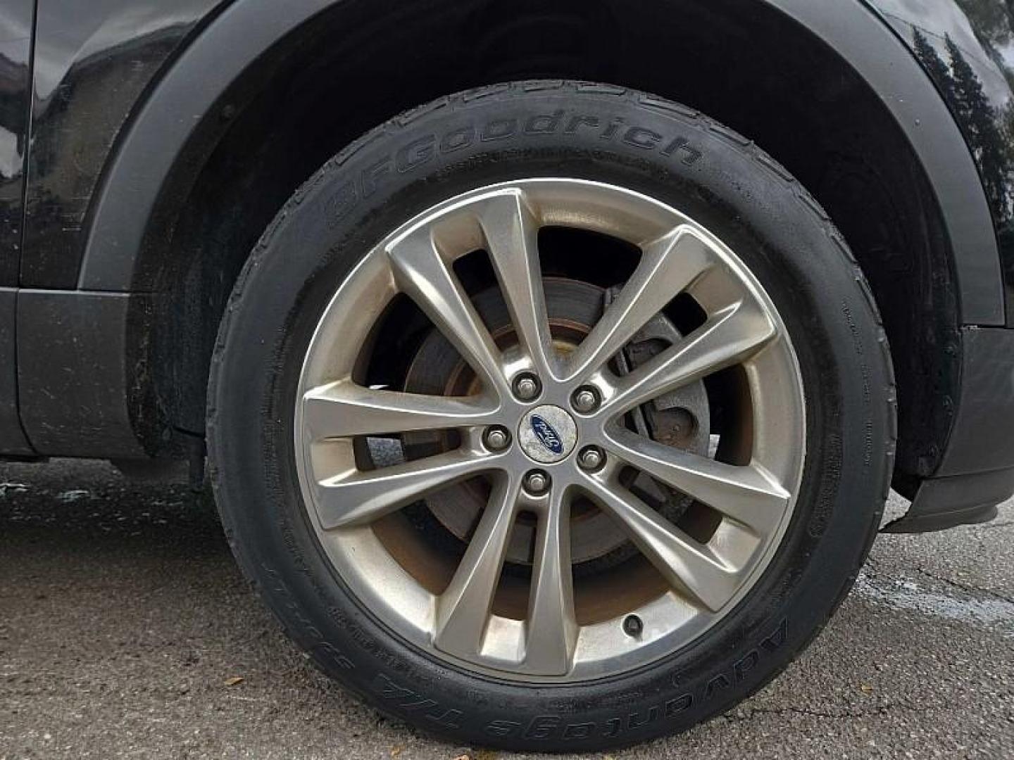 2018 BLACK /BLACK Ford Explorer Limited 4WD (1FM5K8FH7JG) with an 2.3L L4 DOHC 16V engine, 6A transmission, located at 3304 Woodville Road, Northwood, OH, 43619, (419) 210-8019, 41.612694, -83.480743 - Your #1 Destination for Auto Loans and mdash;No Matter Your Credit!At our dealership, we believe everyone deserves the opportunity to drive their dream car and mdash;whether you have good credit, bad credit, or no credit at all. With a wide selection of hundreds of cars, trucks, and SUVs, you'll fin - Photo#19