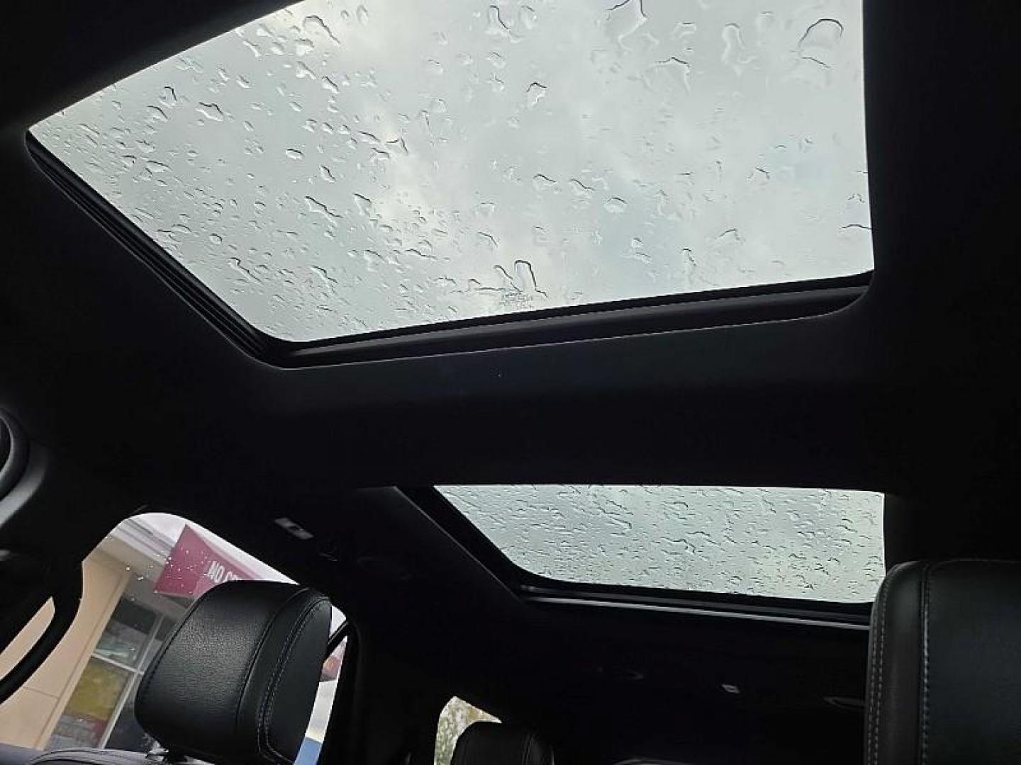 2018 BLACK /BLACK Ford Explorer Limited 4WD (1FM5K8FH7JG) with an 2.3L L4 DOHC 16V engine, 6A transmission, located at 3304 Woodville Road, Northwood, OH, 43619, (419) 210-8019, 41.612694, -83.480743 - Your #1 Destination for Auto Loans and mdash;No Matter Your Credit!At our dealership, we believe everyone deserves the opportunity to drive their dream car and mdash;whether you have good credit, bad credit, or no credit at all. With a wide selection of hundreds of cars, trucks, and SUVs, you'll fin - Photo#23