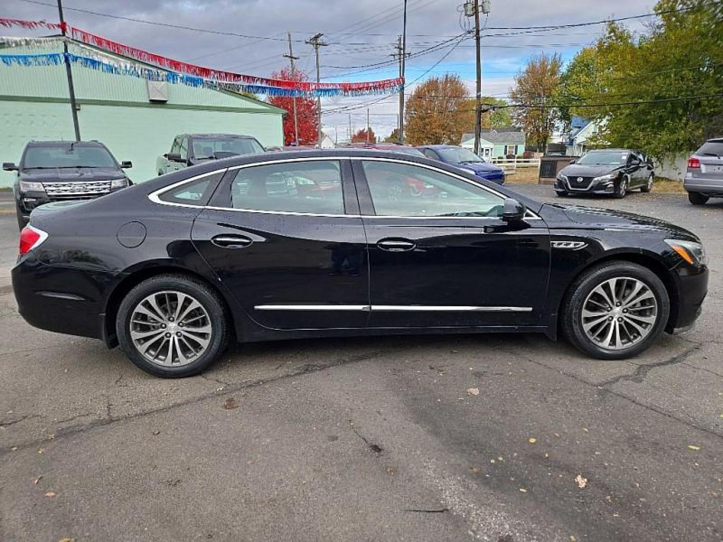 2017 BLACK /BLACK Buick LaCrosse Premium (1G4ZR5SS1HU) with an 3.6L V6 DOHC 24V engine, 8A transmission, located at 3304 Woodville Road, Northwood, OH, 43619, (419) 210-8019, 41.612694, -83.480743 - Photo#5