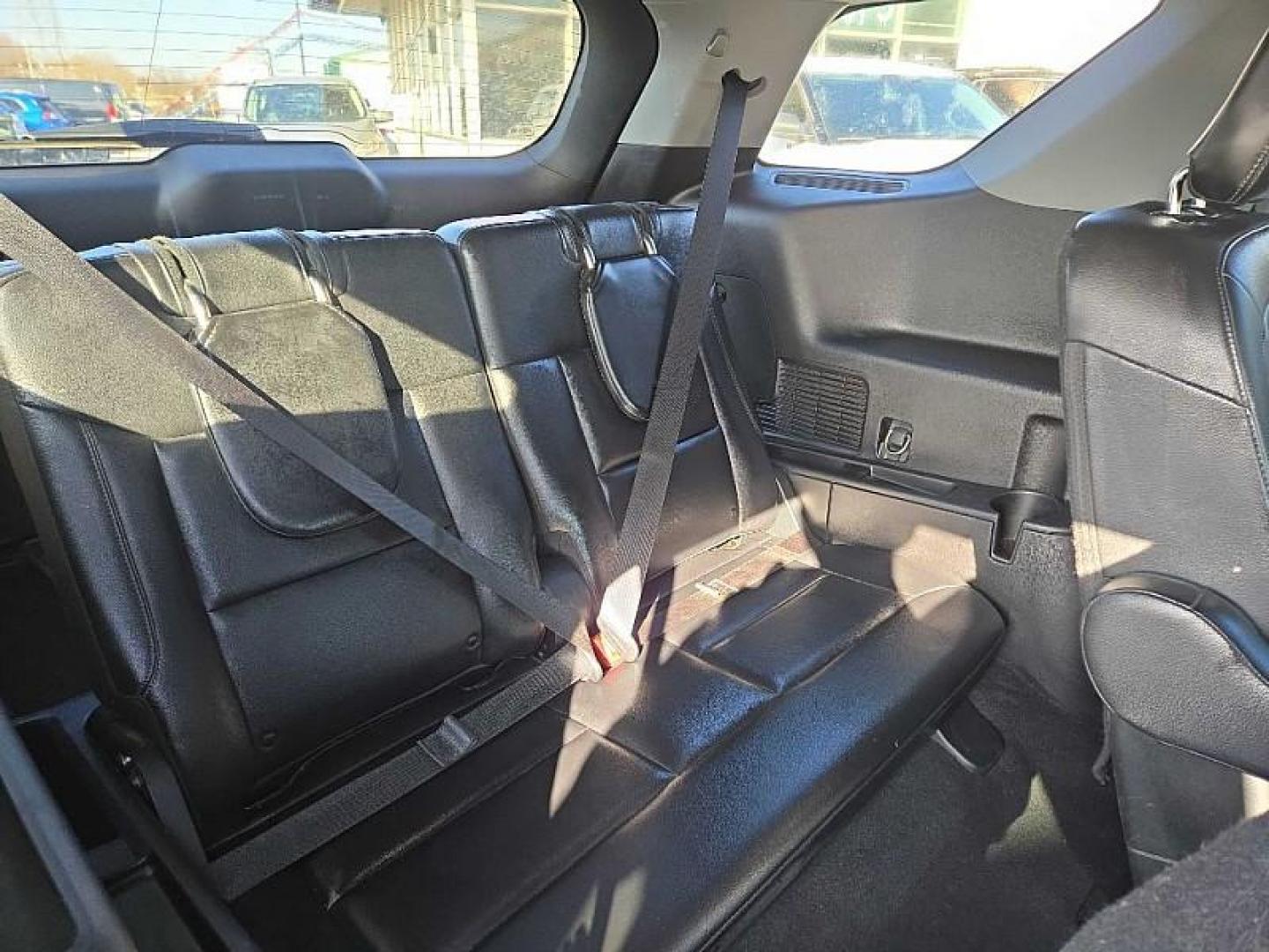 2021 SILVER /BLACK Ford Explorer XLT AWD (1FMSK8DH0MG) with an 2.3L L4 DOHC 16V engine, 10A transmission, located at 3304 Woodville Road, Northwood, OH, 43619, (419) 210-8019, 41.612694, -83.480743 - Your #1 Destination for Auto Loans and mdash;No Matter Your Credit!At our dealership, we believe everyone deserves the opportunity to drive their dream car and mdash;whether you have good credit, bad credit, or no credit at all. With a wide selection of hundreds of cars, trucks, and SUVs, you'll fin - Photo#16