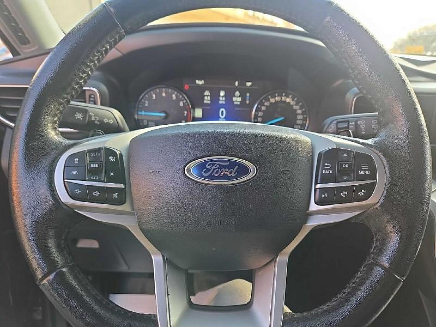 2021 SILVER /BLACK Ford Explorer XLT AWD (1FMSK8DH0MG) with an 2.3L L4 DOHC 16V engine, 10A transmission, located at 3304 Woodville Road, Northwood, OH, 43619, (419) 210-8019, 41.612694, -83.480743 - Your #1 Destination for Auto Loans and mdash;No Matter Your Credit!At our dealership, we believe everyone deserves the opportunity to drive their dream car and mdash;whether you have good credit, bad credit, or no credit at all. With a wide selection of hundreds of cars, trucks, and SUVs, you'll fin - Photo#54