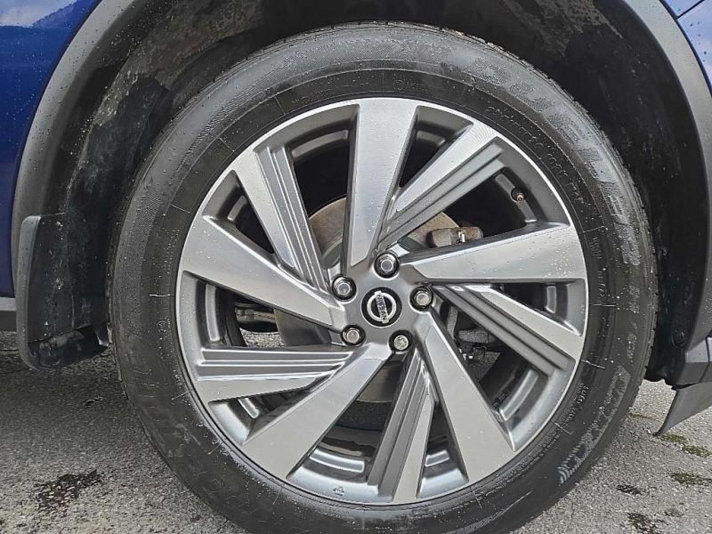 2020 BLUE /BLACK Nissan Murano SL AWD (5N1AZ2CS9LN) with an 3.5L V6 DOHC 24V engine, CVT transmission, located at 3304 Woodville Road, Northwood, OH, 43619, (419) 210-8019, 41.612694, -83.480743 - Photo#15