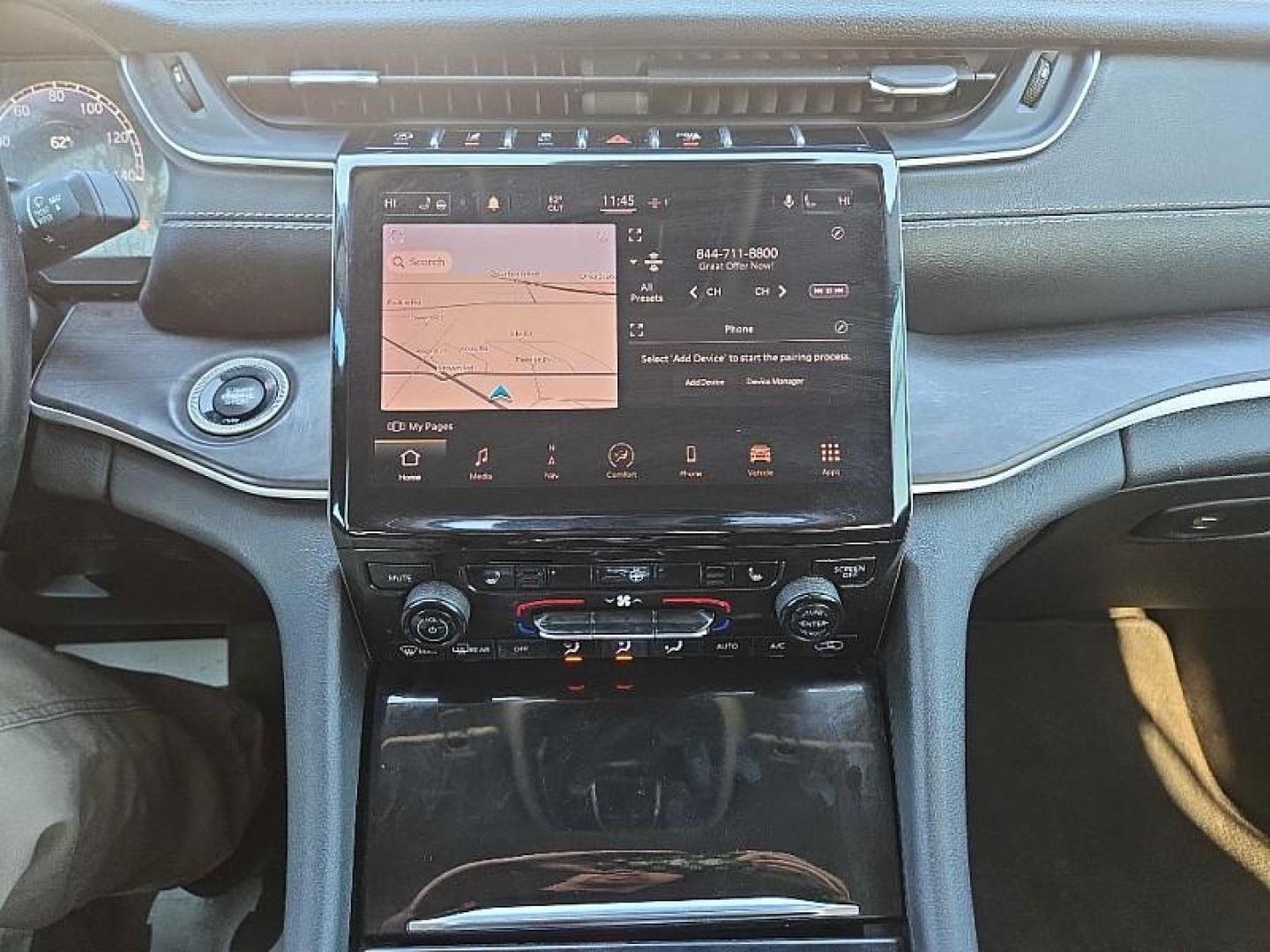 2021 BLACK /BLACK Jeep Grand Cherokee Limited 4WD (1C4RJKBG2M8) with an 3.6L V6 DOHC 24V engine, 8A transmission, located at 3304 Woodville Road, Northwood, OH, 43619, (419) 210-8019, 41.612694, -83.480743 - Your #1 Destination for Auto Loans and mdash;No Matter Your Credit!At our dealership, we believe everyone deserves the opportunity to drive their dream car and mdash;whether you have good credit, bad credit, or no credit at all. With a wide selection of hundreds of cars, trucks, and SUVs, you'll fin - Photo#22